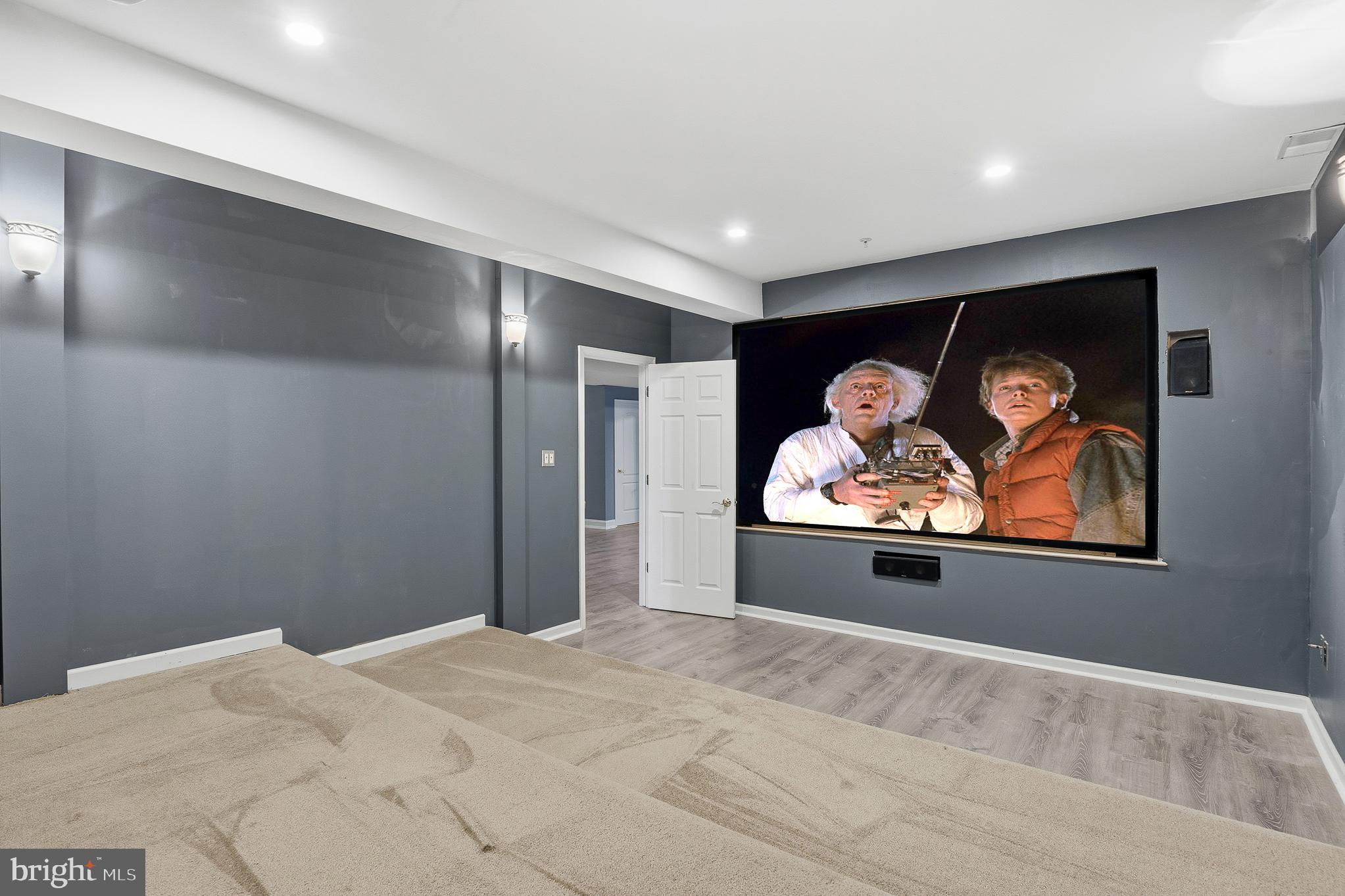 ASHTON ESTATES - Residential