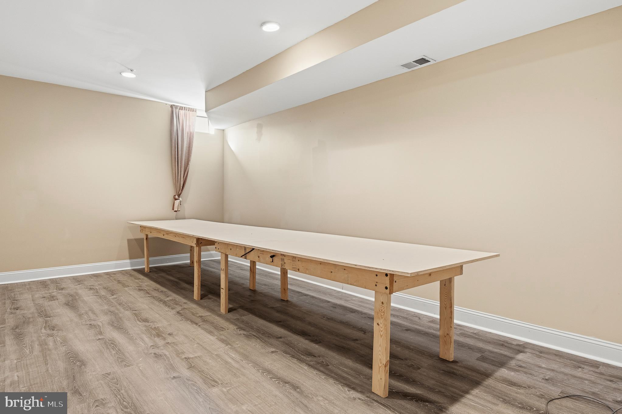 ASHTON ESTATES - Residential