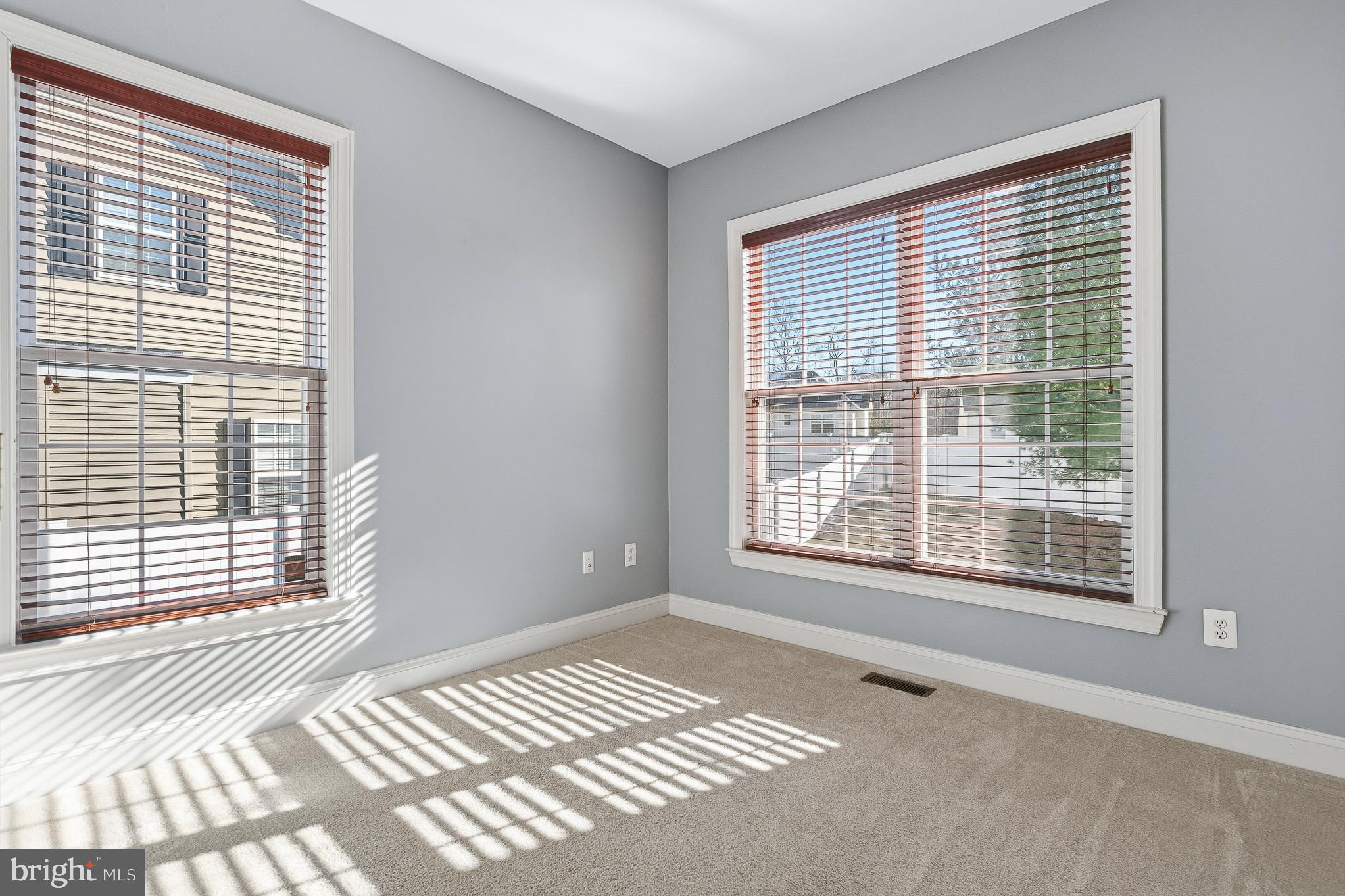 ASHTON ESTATES - Residential