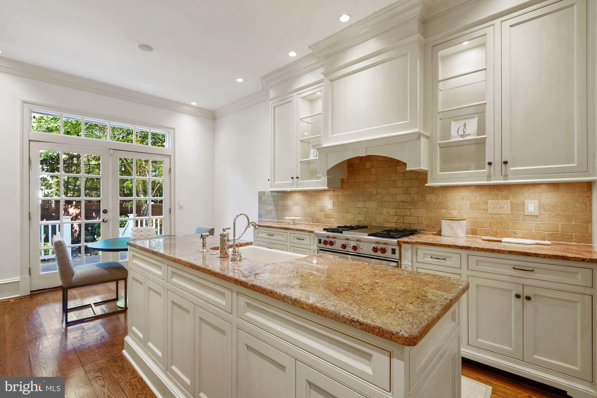 GEORGETOWN - Residential