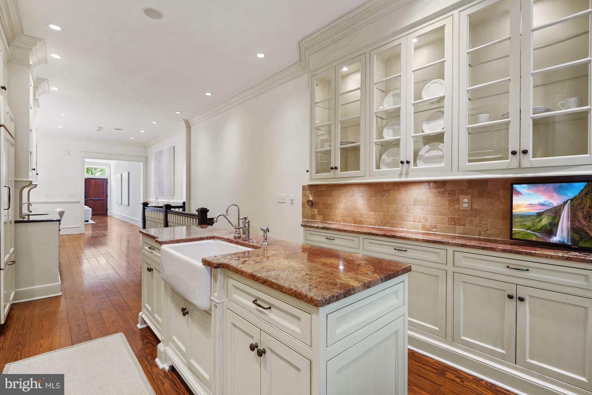 GEORGETOWN - Residential