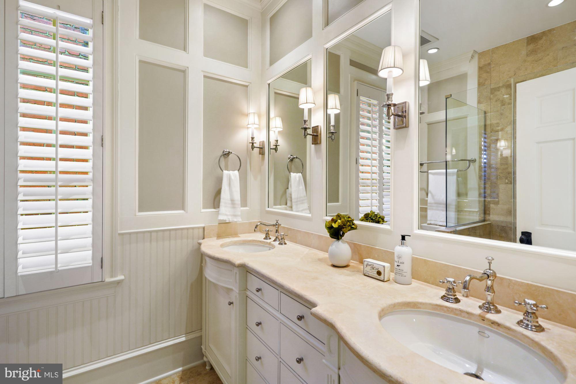 GEORGETOWN - Residential