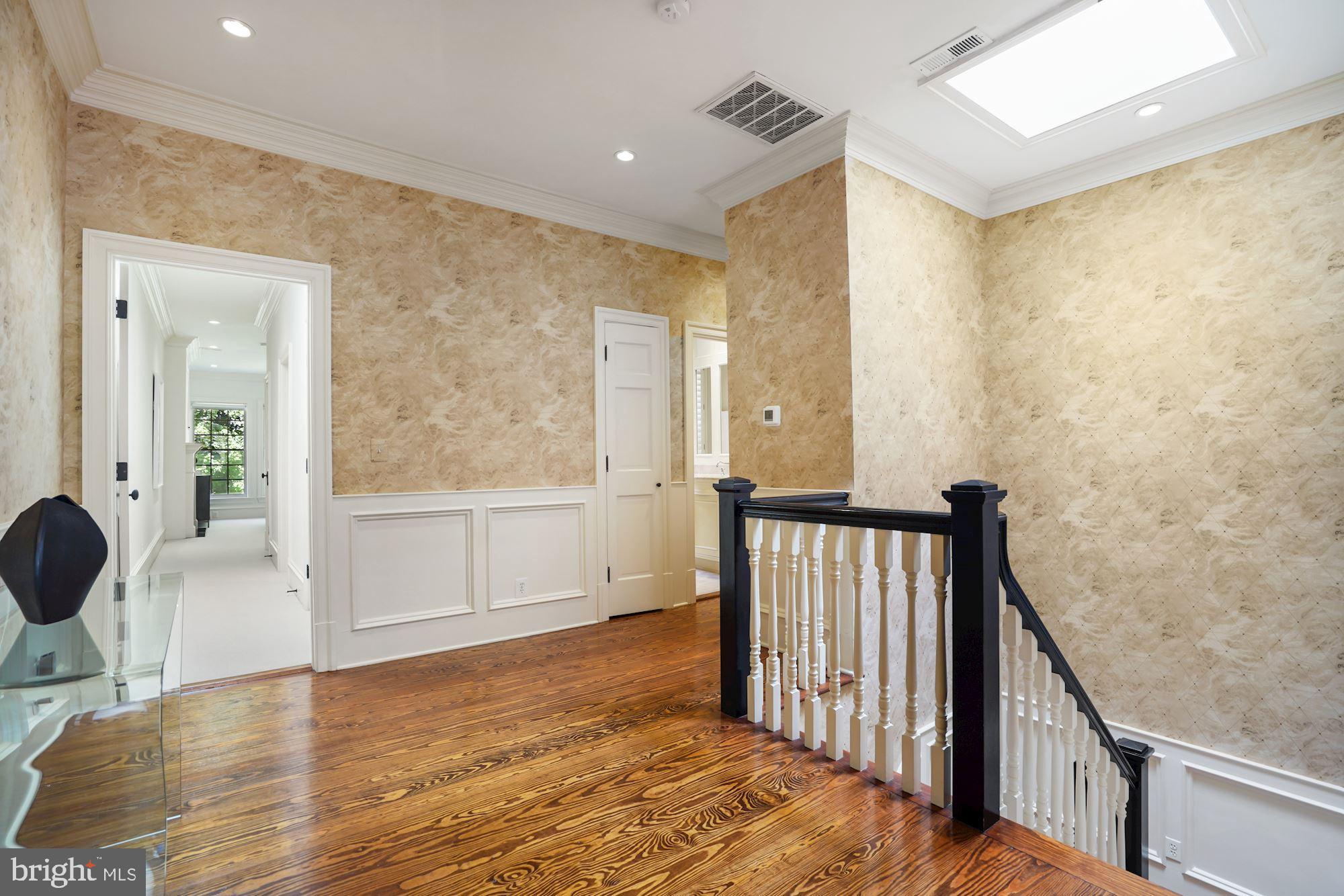 GEORGETOWN - Residential