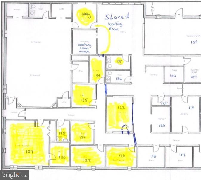 251 S BOHEMIA AVENUE