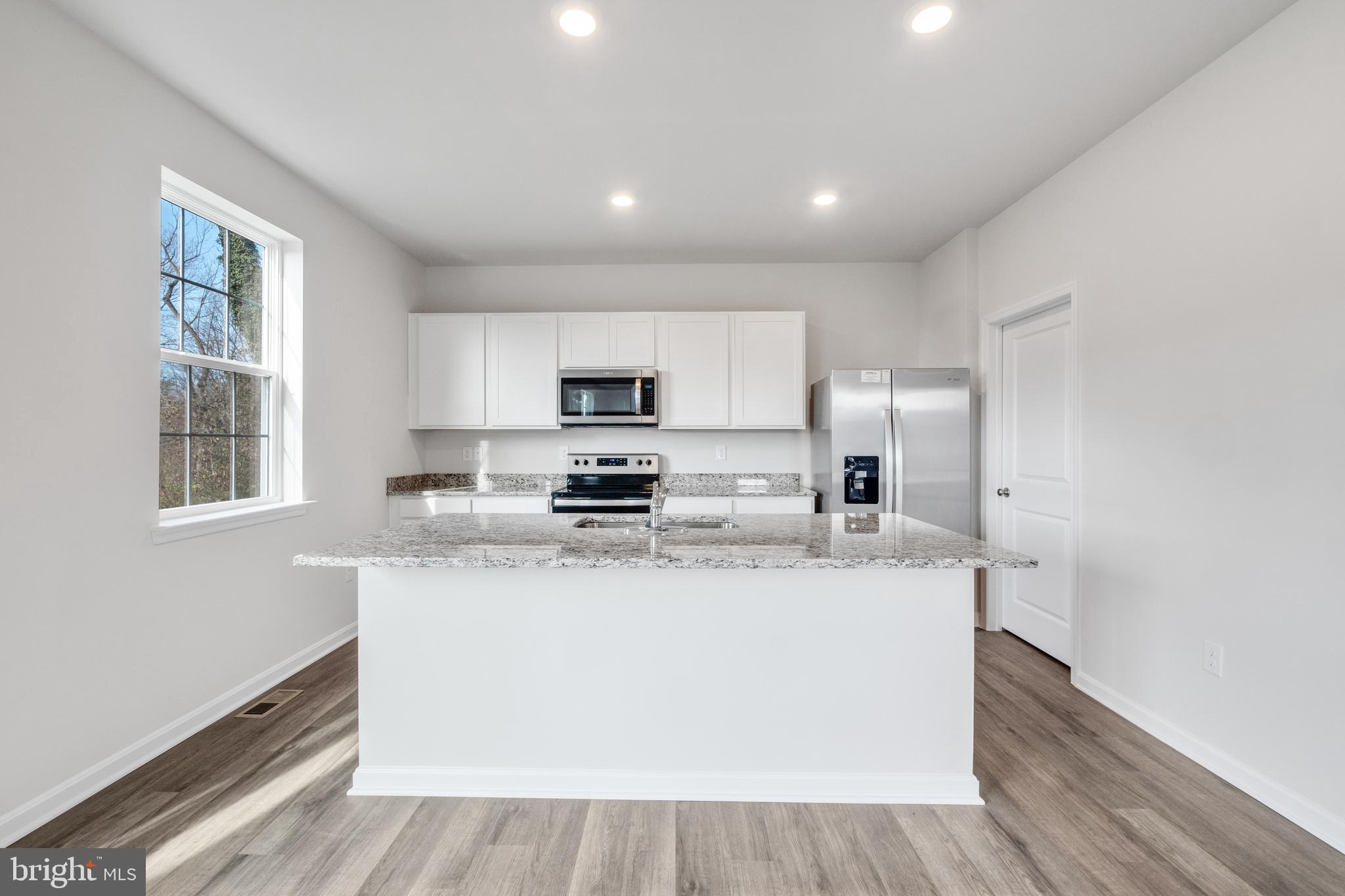 MAGNOLIA SPRINGS - Residential