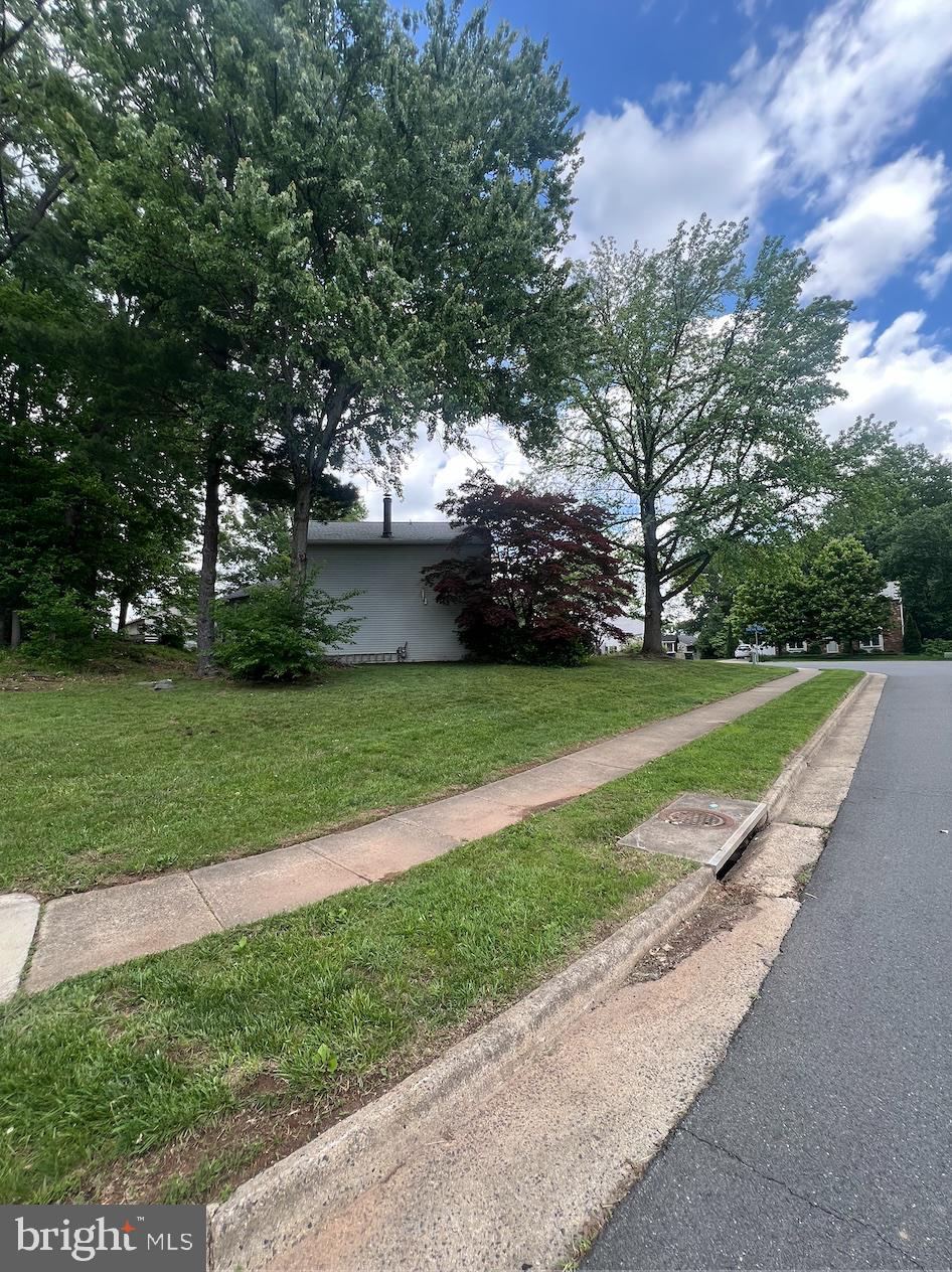 CHESTNUT HILLS WEST - Residential Lease