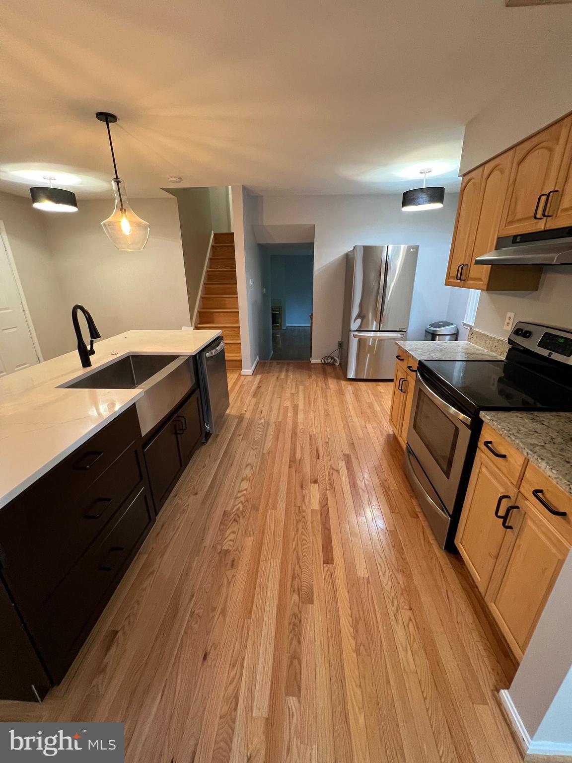 CHESTNUT HILLS WEST - Residential Lease