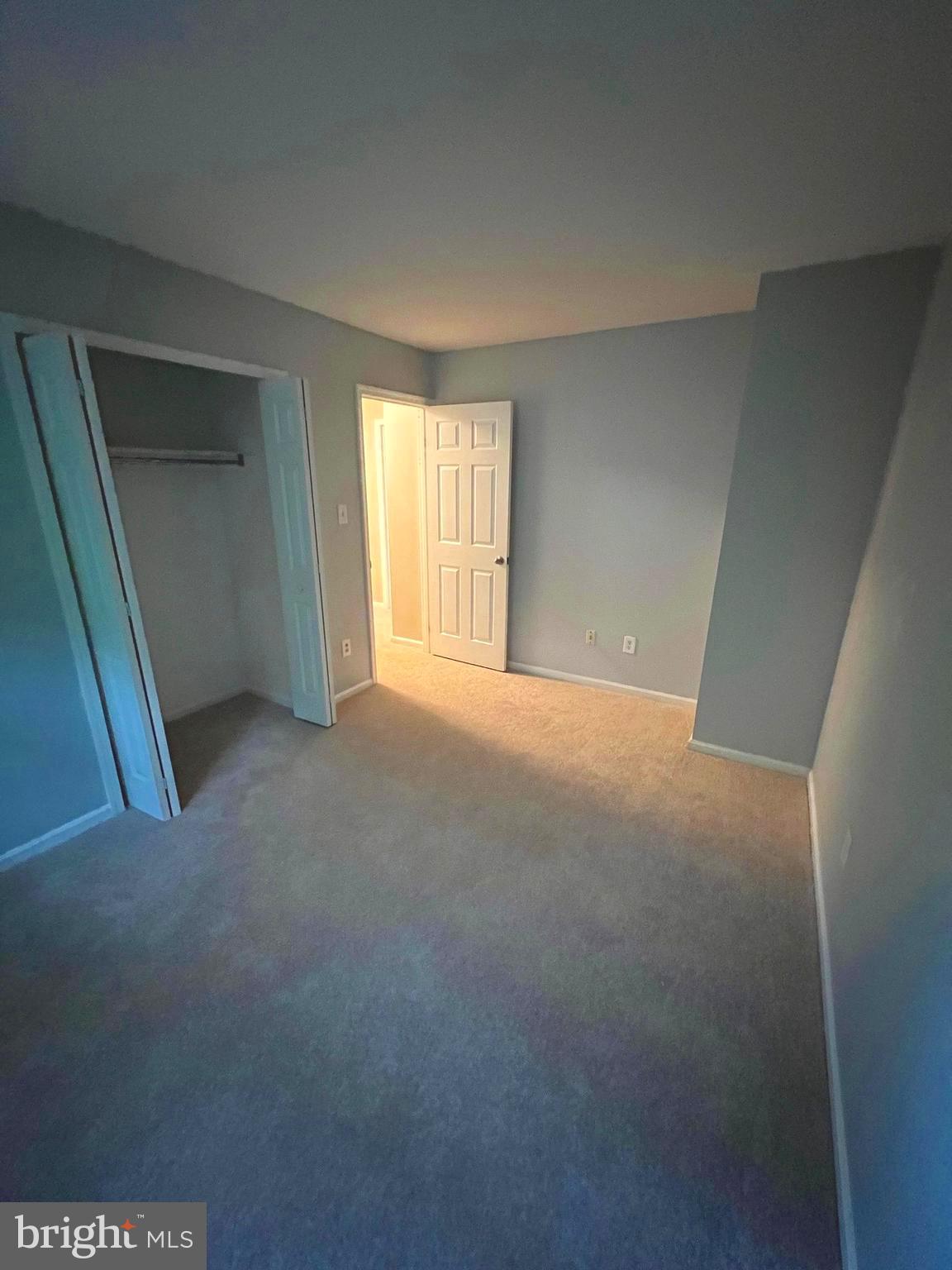 CHESTNUT HILLS WEST - Residential Lease