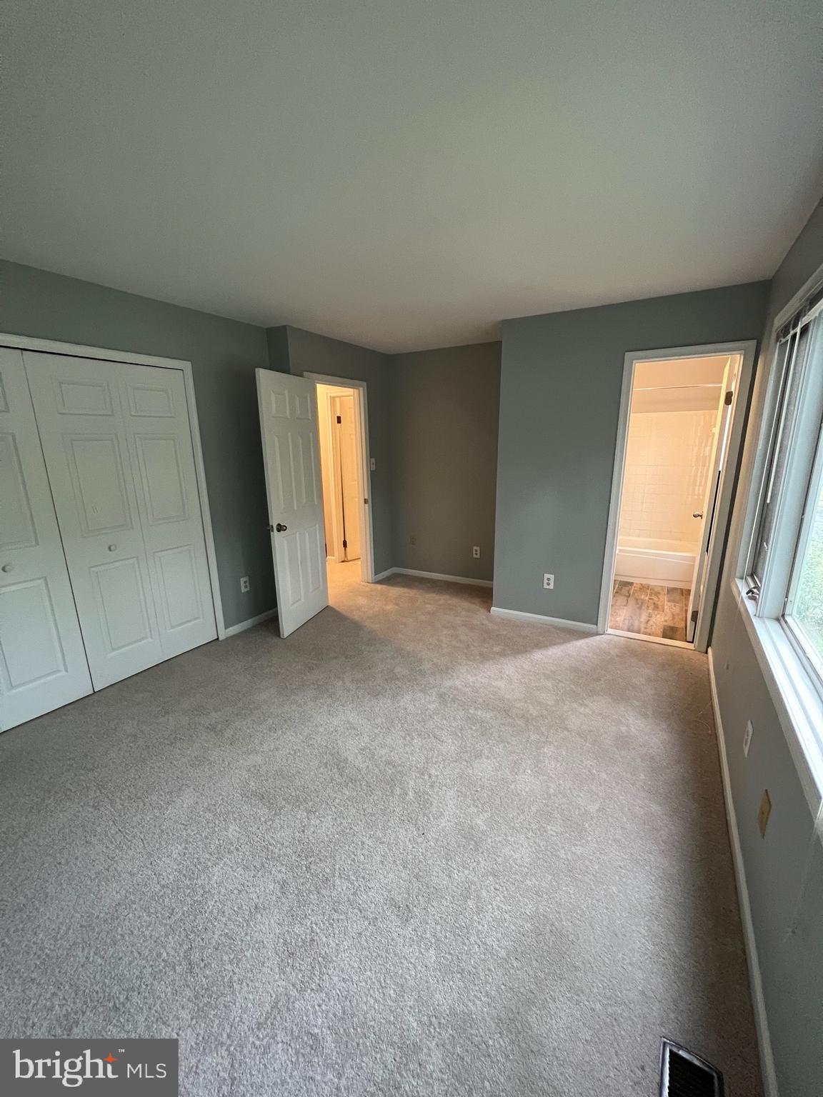 CHESTNUT HILLS WEST - Residential Lease