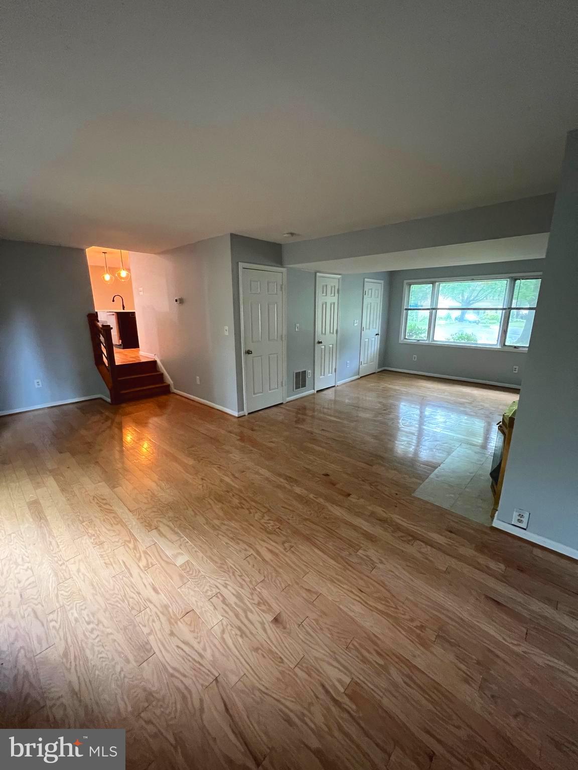 CHESTNUT HILLS WEST - Residential Lease