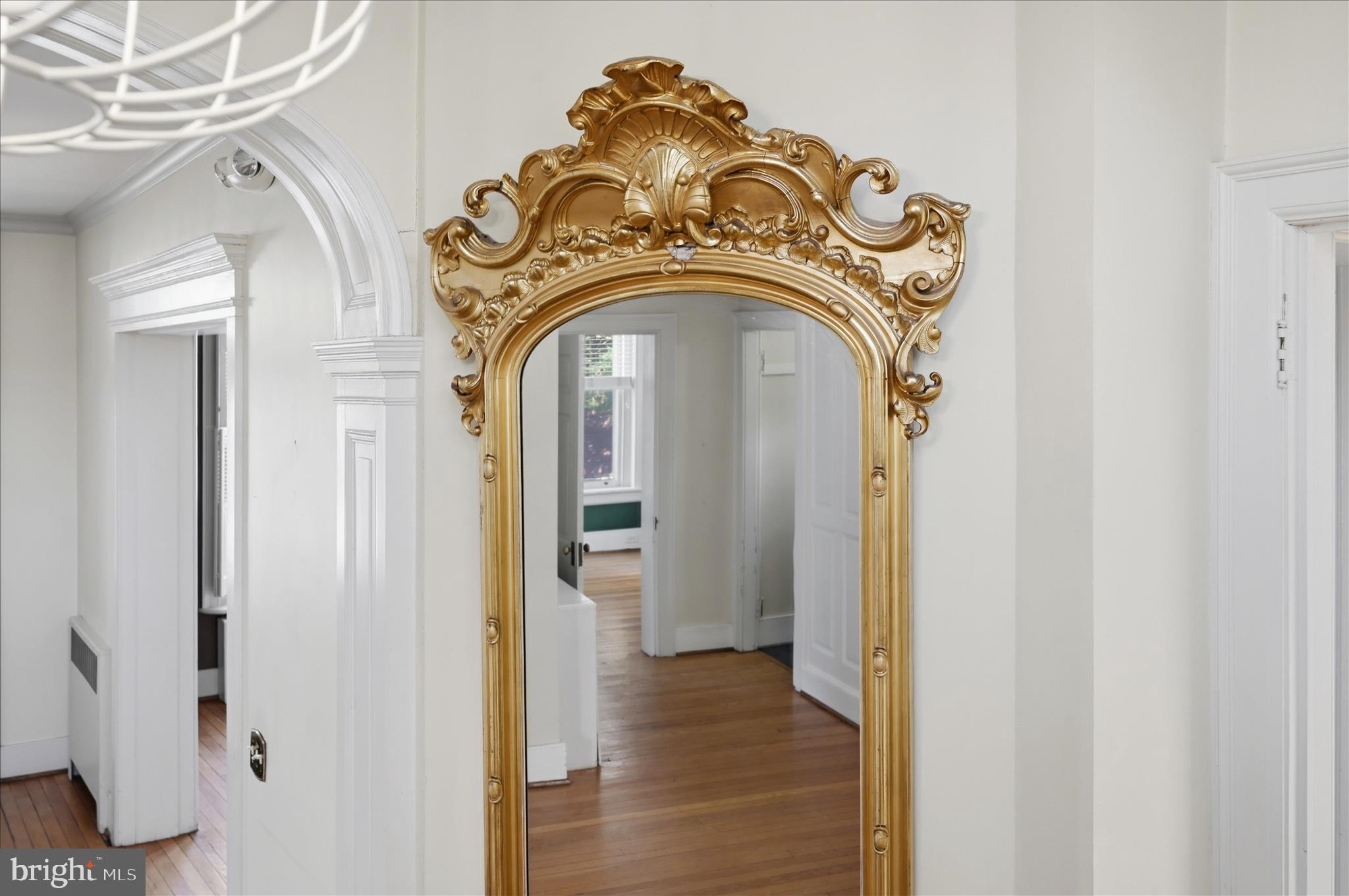 WINCHESTER HISTORIC DISTRICT - Commercial Sale