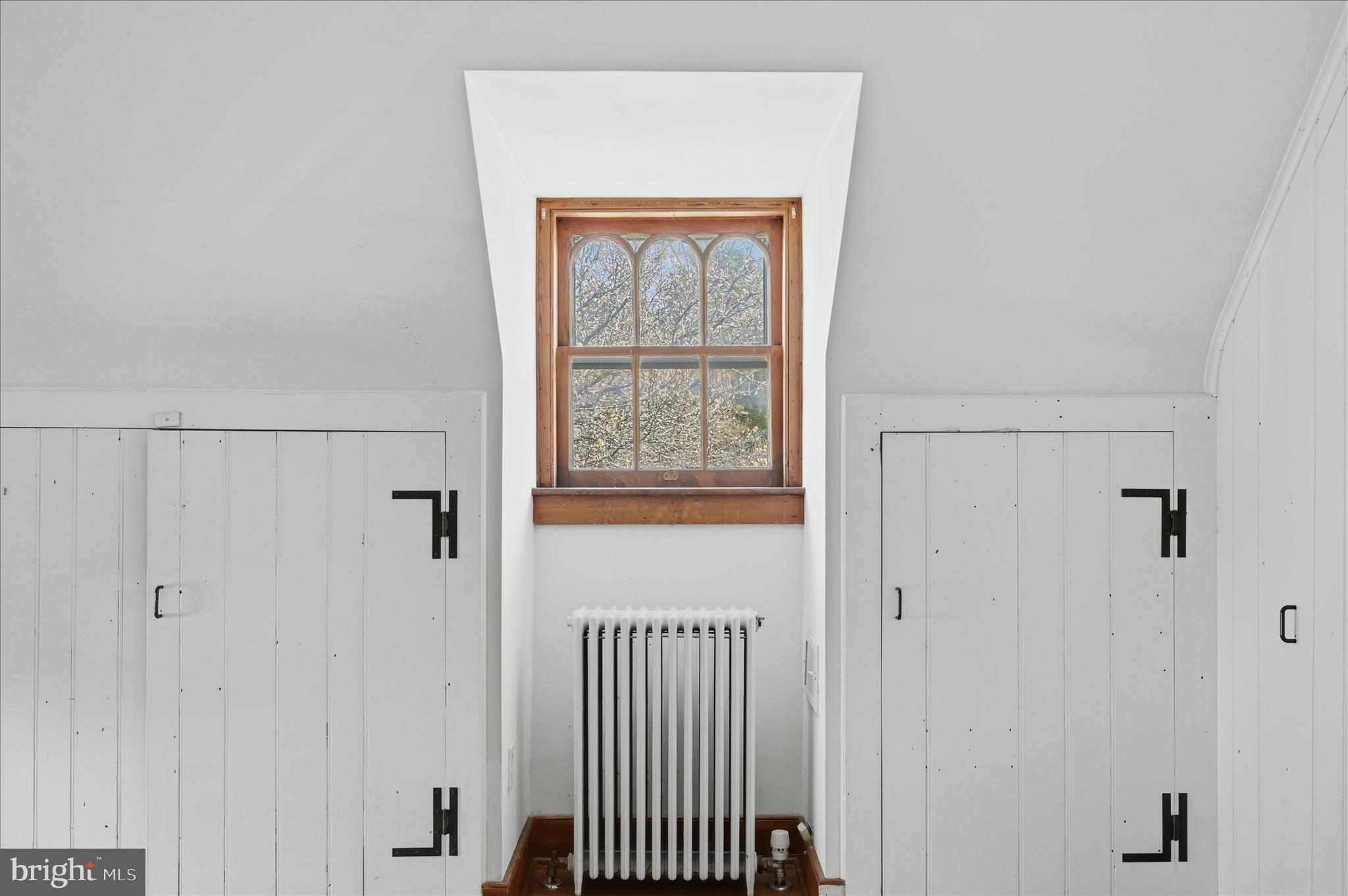 WINCHESTER HISTORIC DISTRICT - Commercial Sale