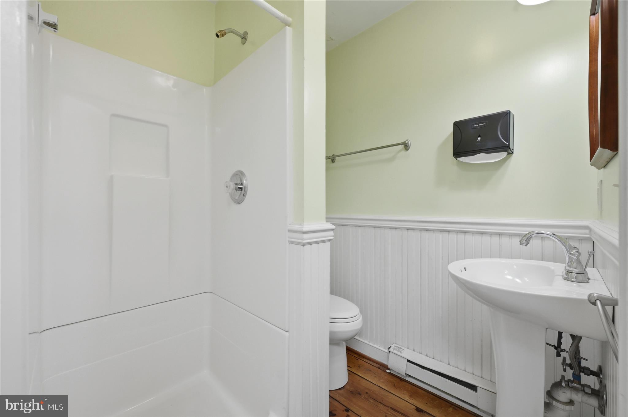 WINCHESTER HISTORIC DISTRICT - Commercial Sale