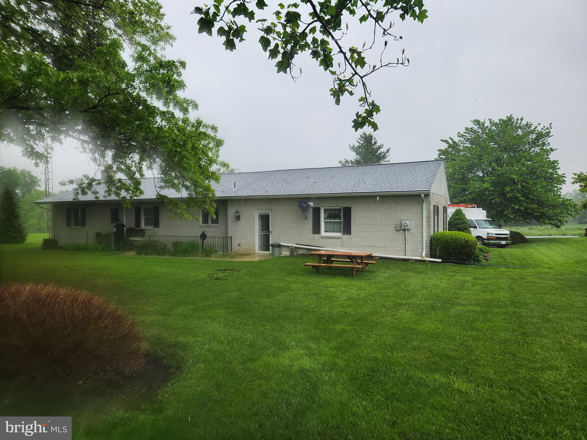 208 OBERHOLTZER ROAD