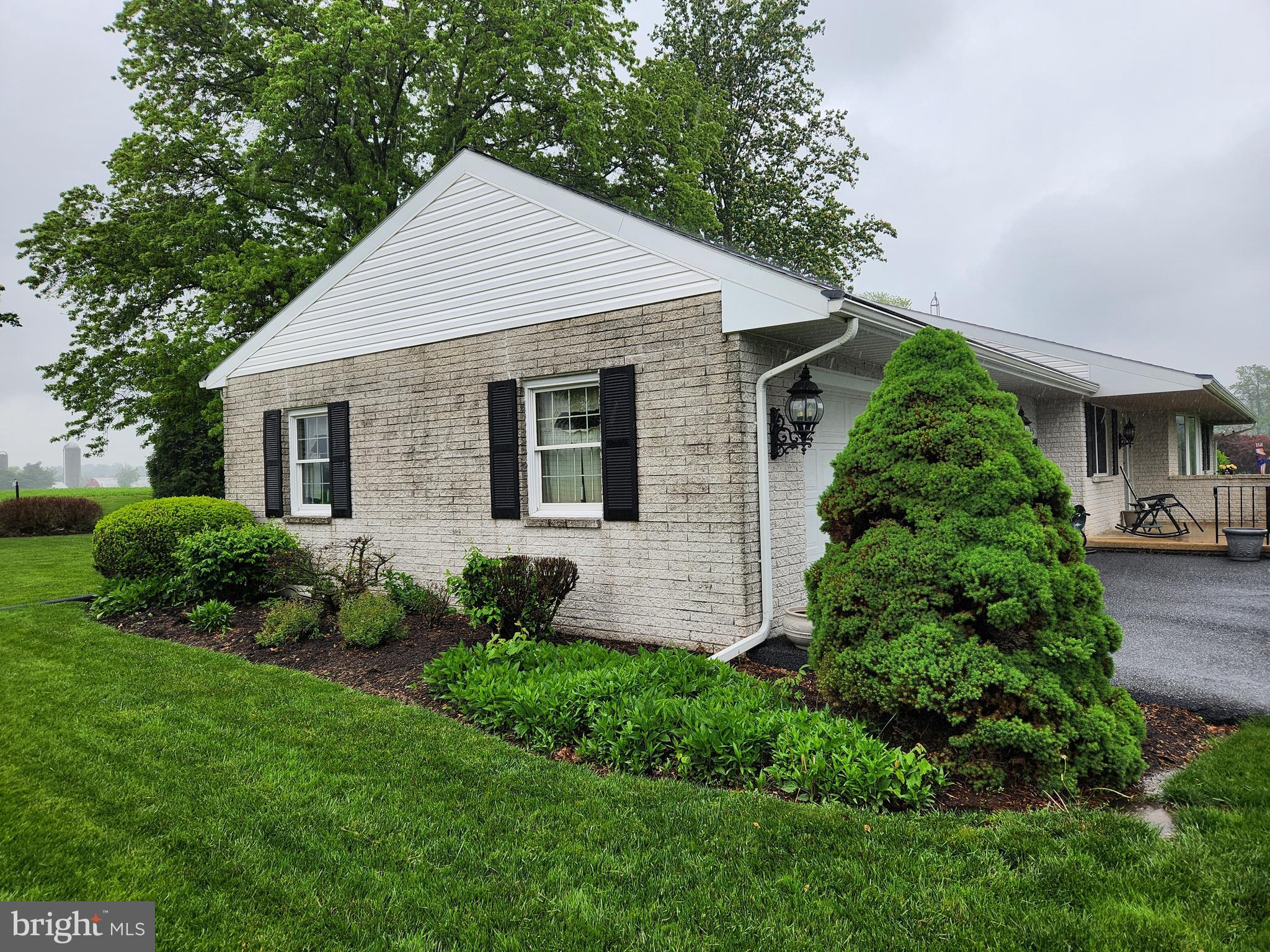 208 OBERHOLTZER ROAD