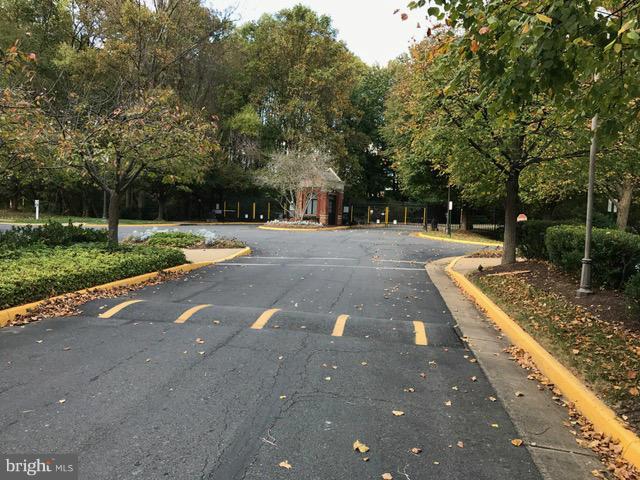 RENAISSANCE - Residential Lease