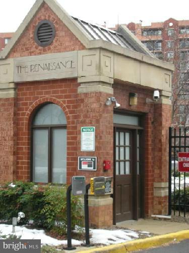 RENAISSANCE - Residential Lease