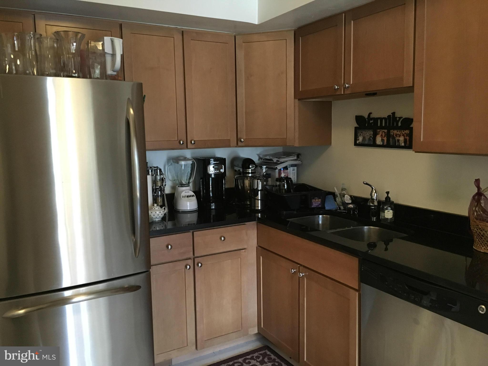 RENAISSANCE - Residential Lease