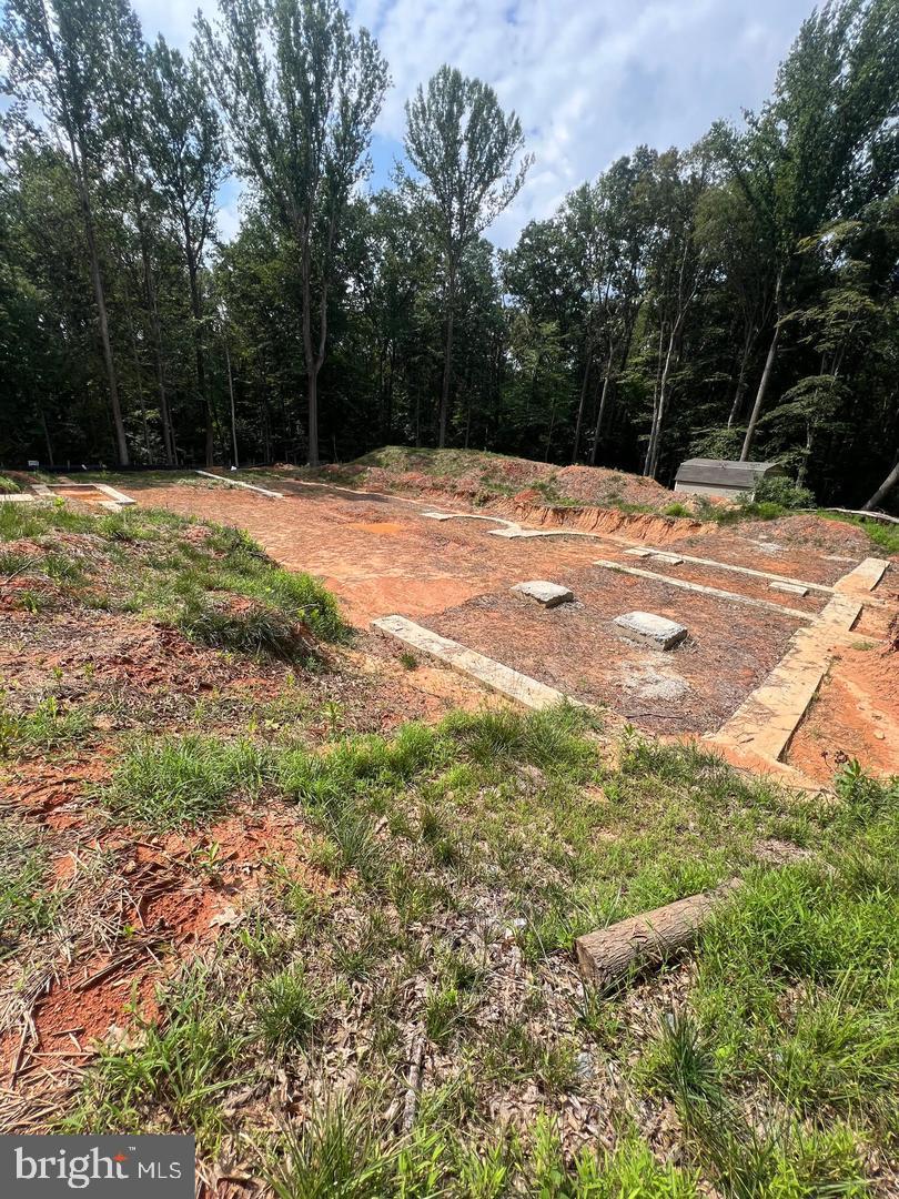 FAIRFAX STATION - Residential