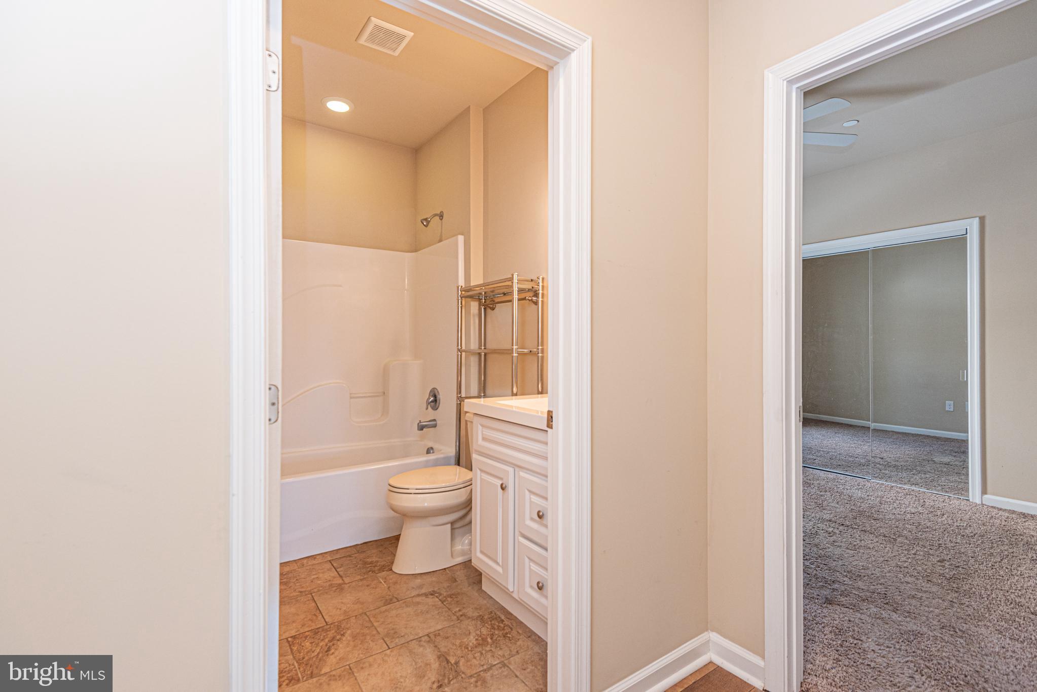 OCEAN PINES - THE POINT - Residential