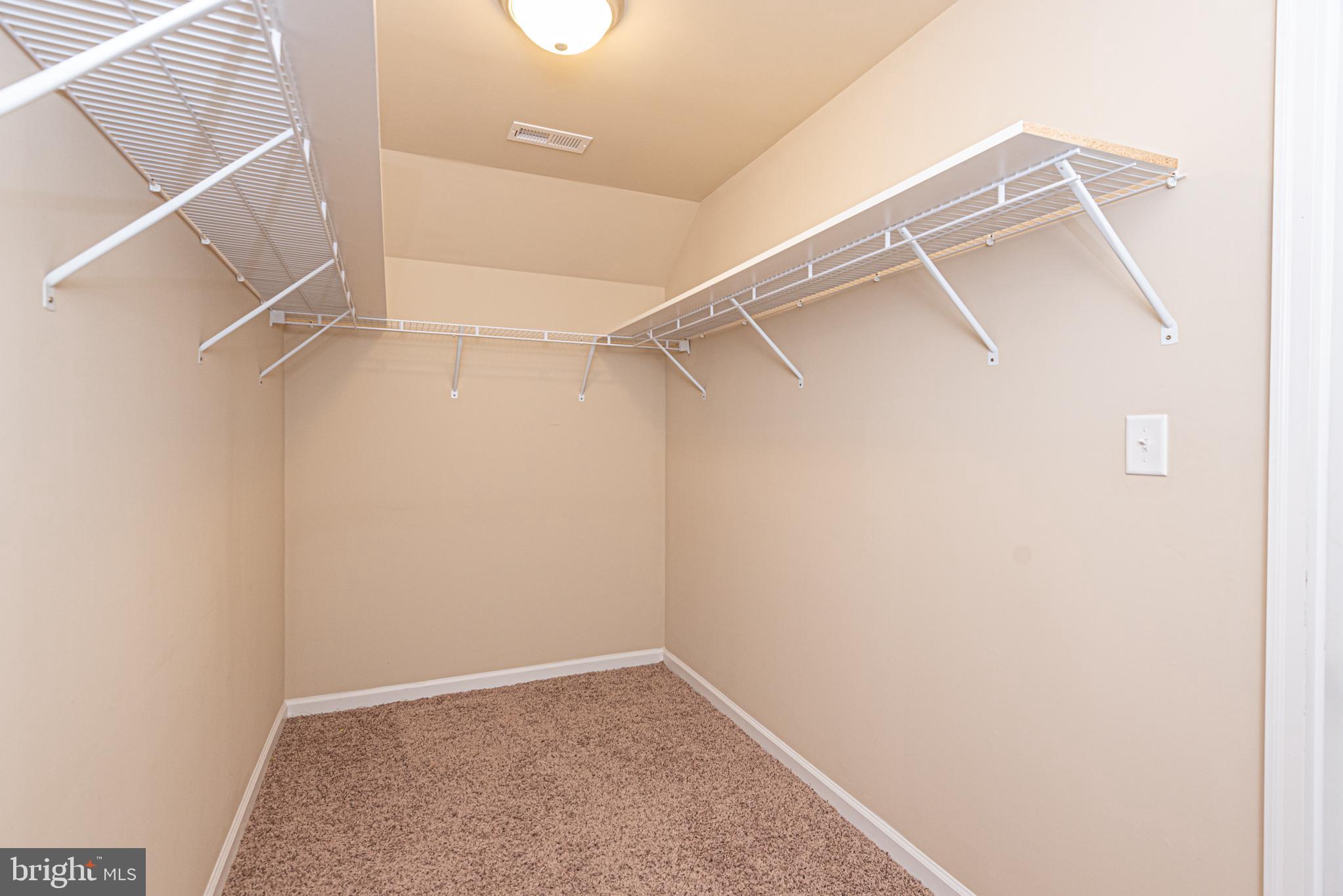 OCEAN PINES - THE POINT - Residential