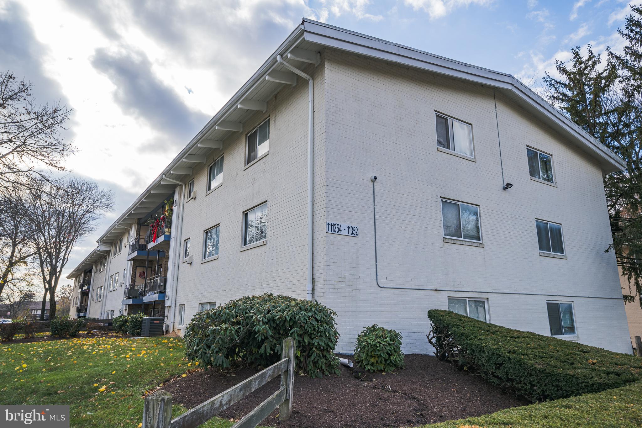 11352 CHERRY HILL ROAD 1Y203