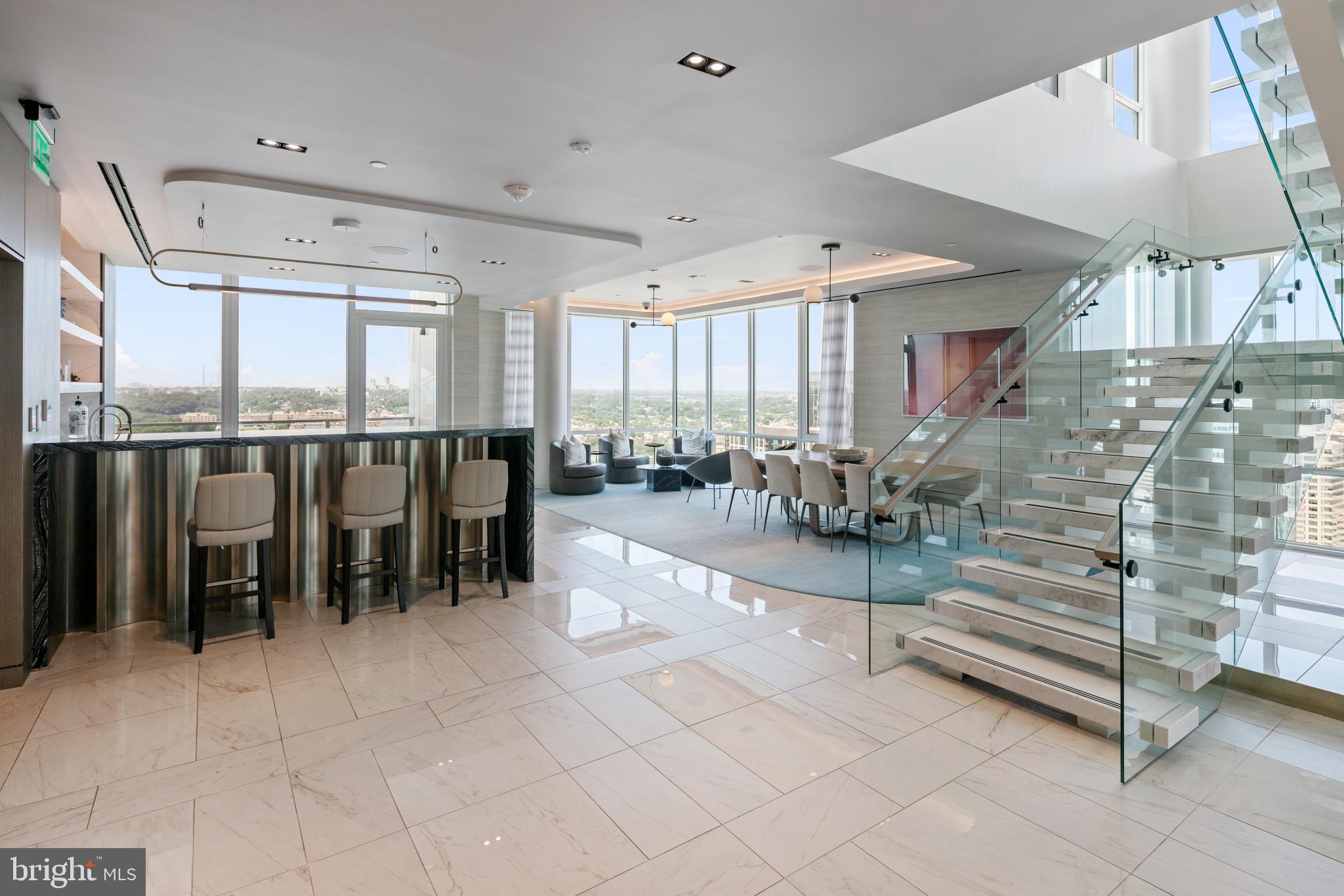 ROSSLYN - Residential