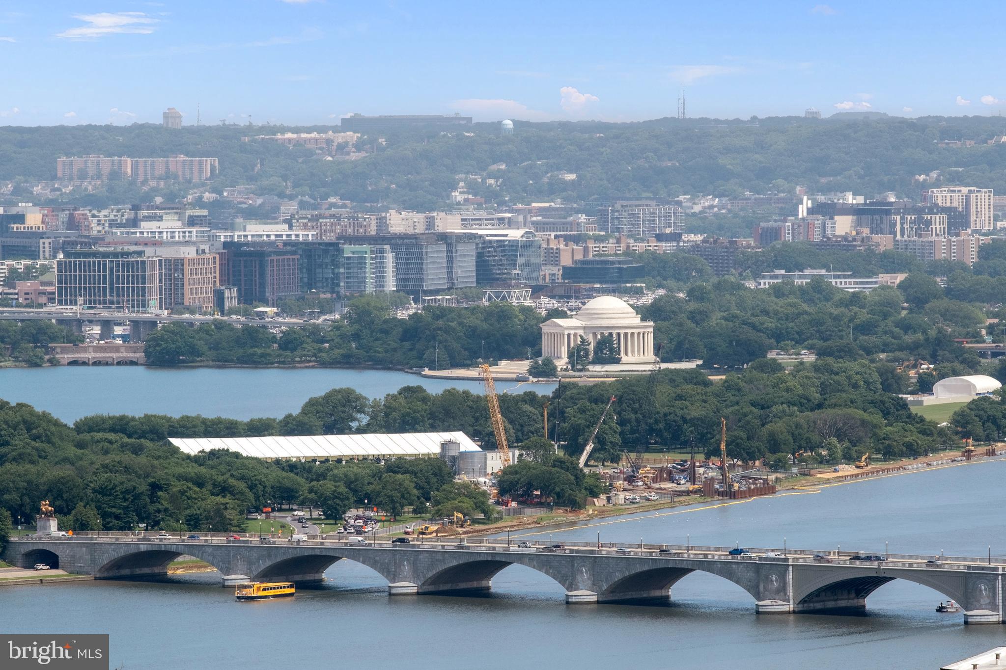 ROSSLYN - Residential