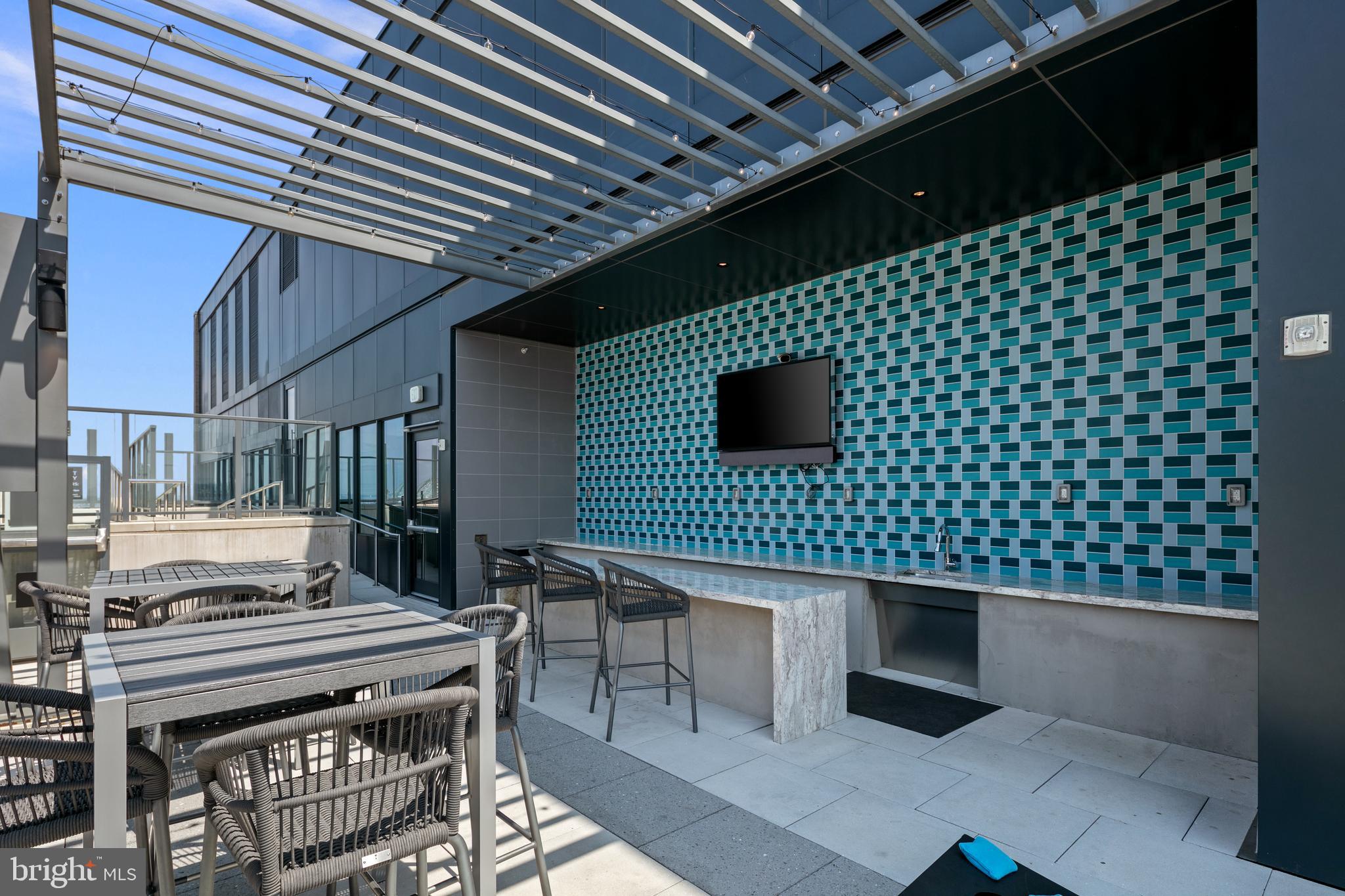 ROSSLYN - Residential