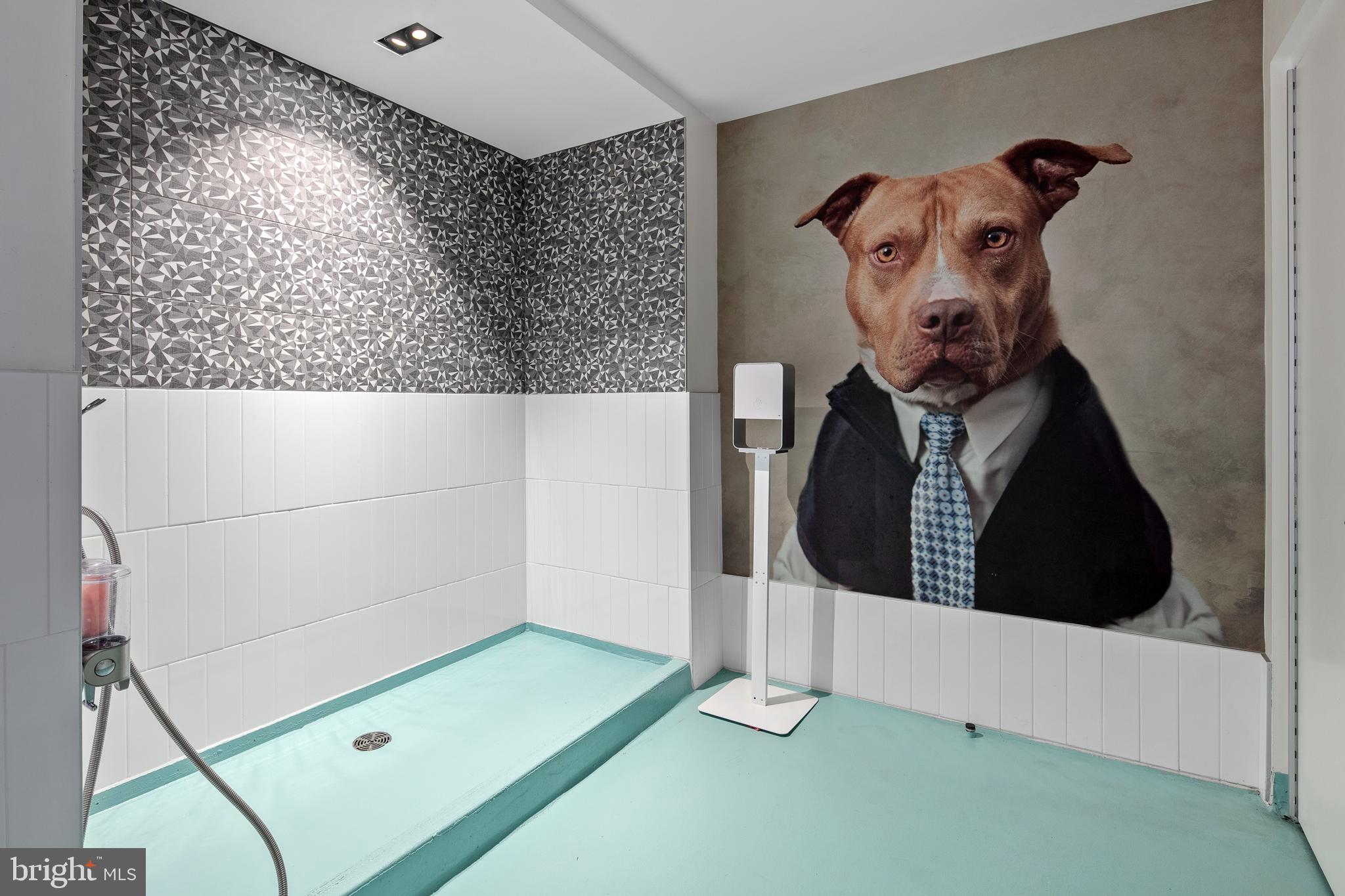 ROSSLYN - Residential