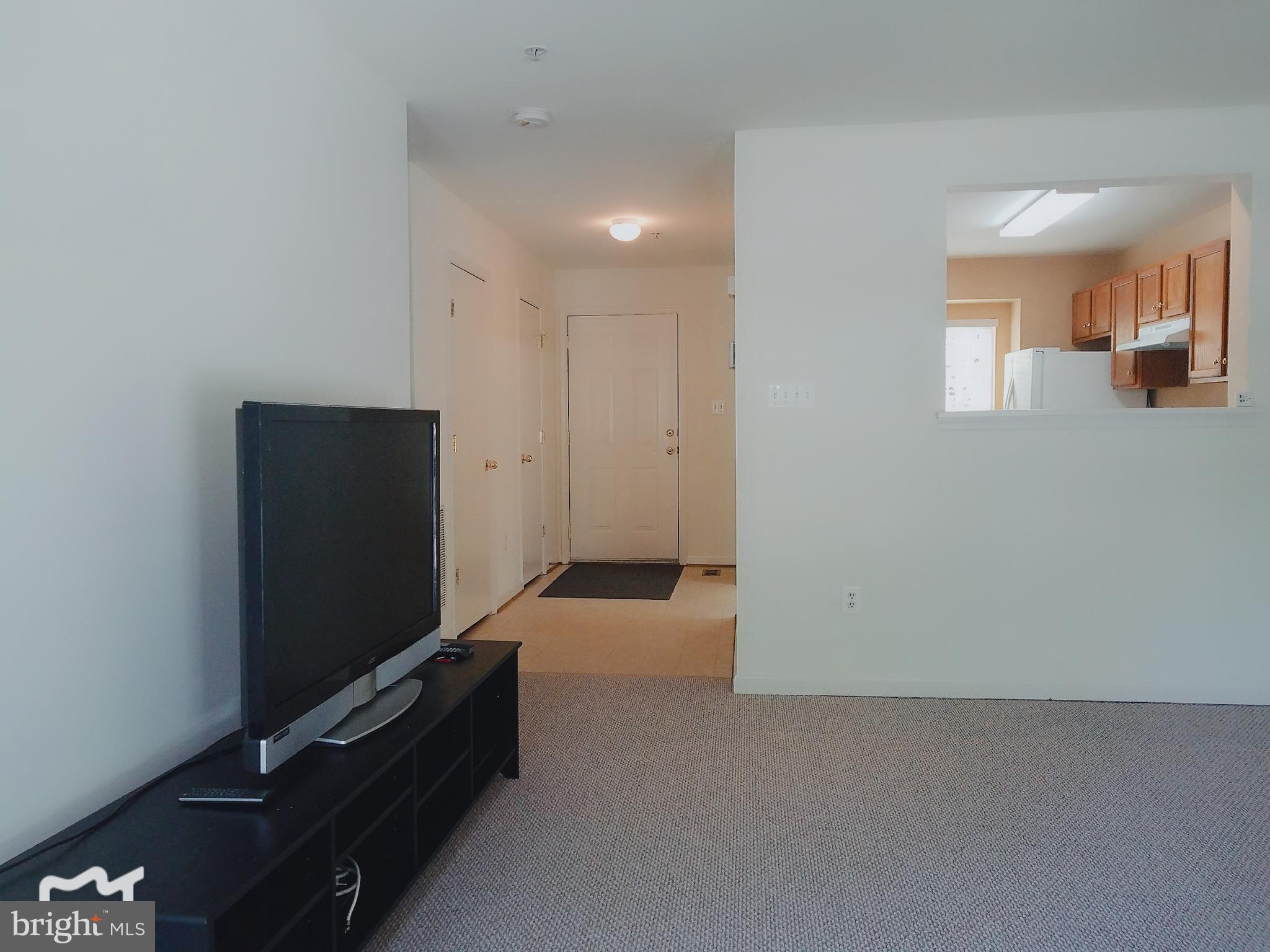 KING FARM BAILEYS COMMON - Residential Lease