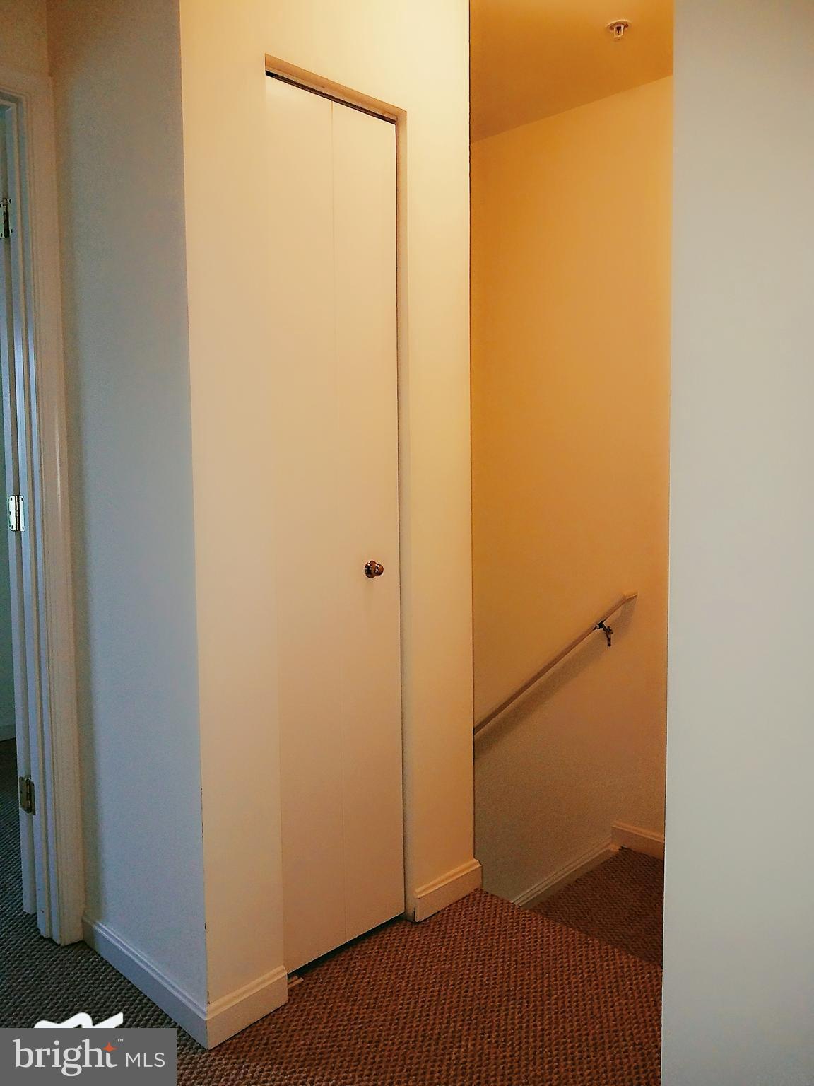 KING FARM BAILEYS COMMON - Residential Lease