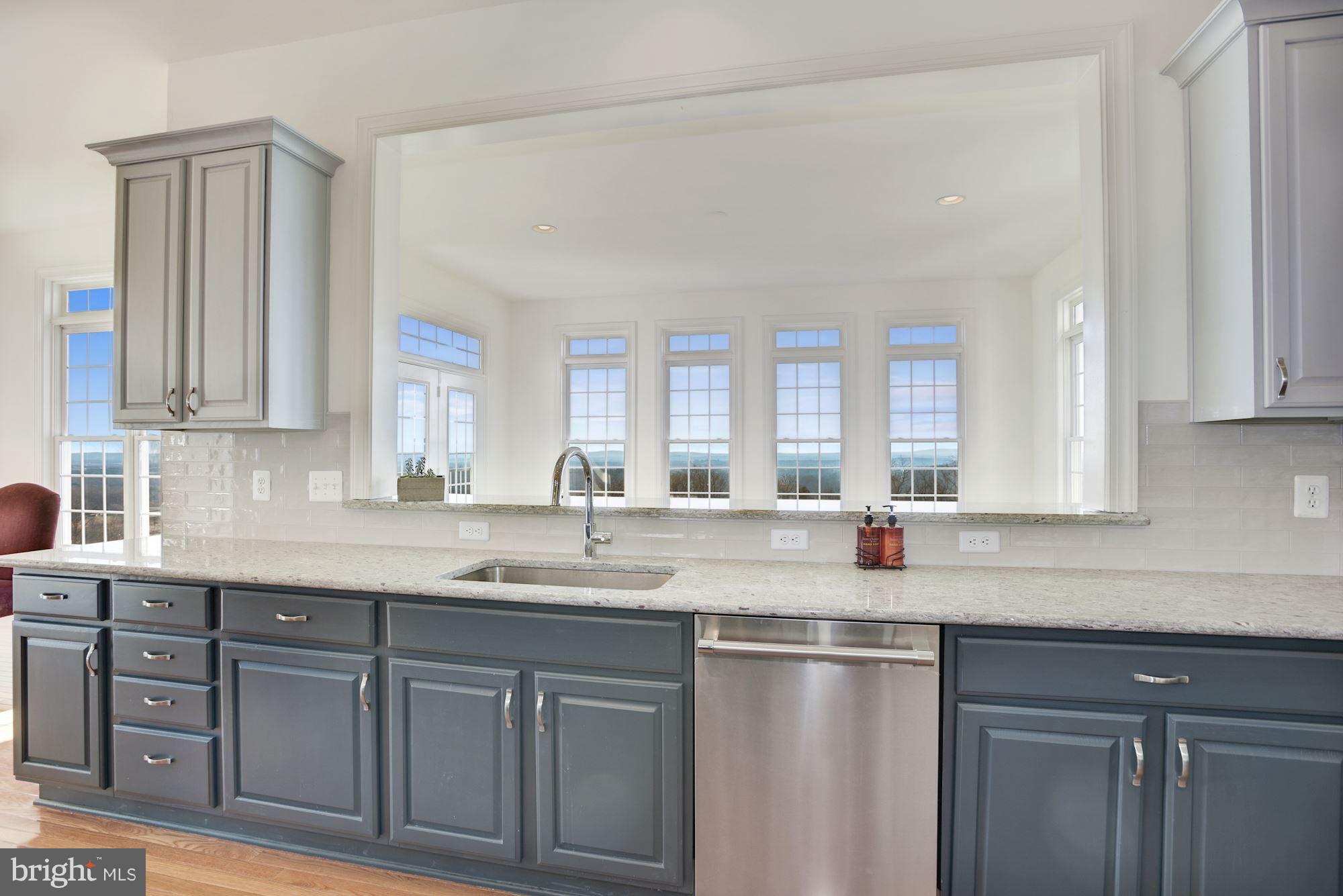 HIGHLANDS - Residential Lease