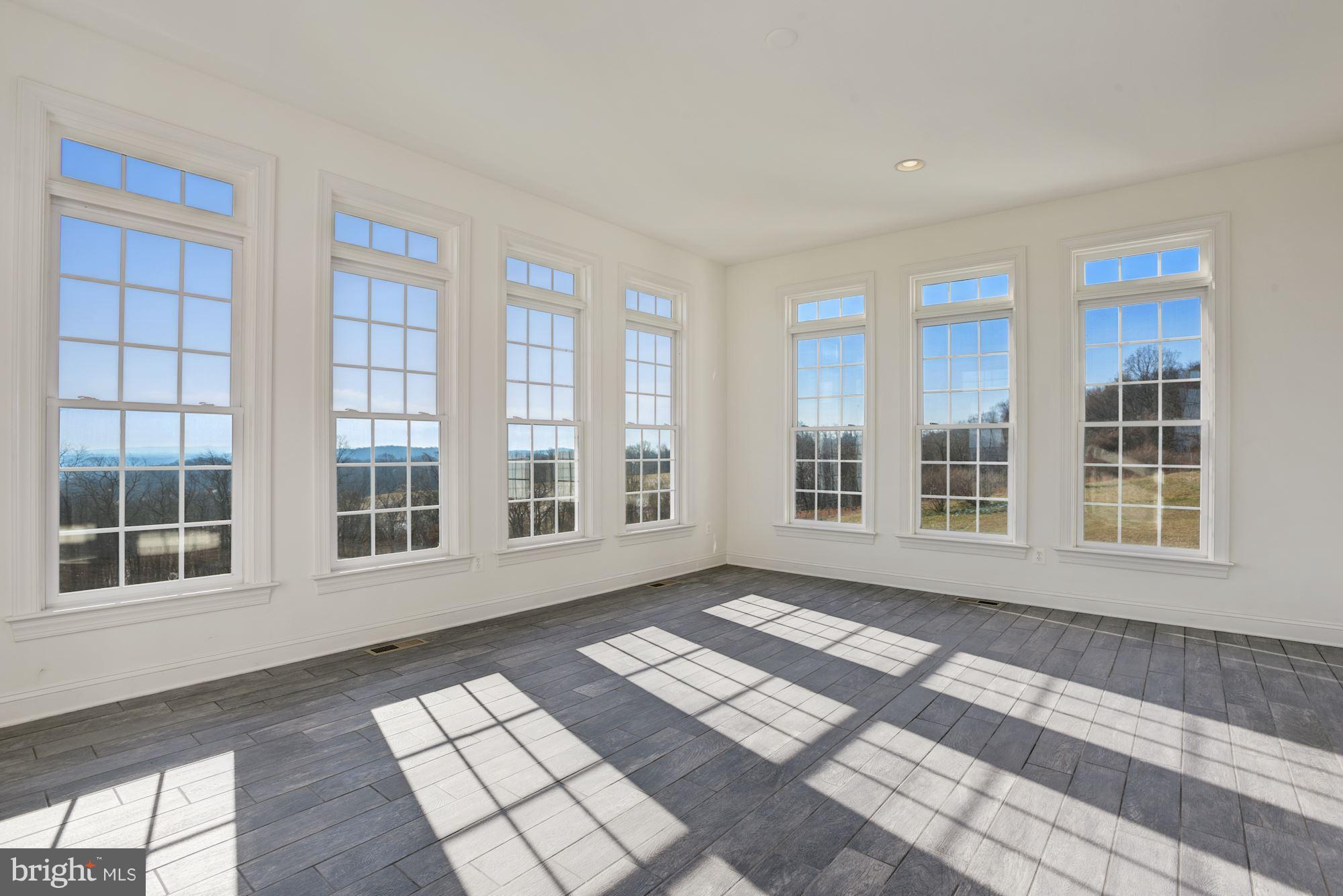 HIGHLANDS - Residential Lease