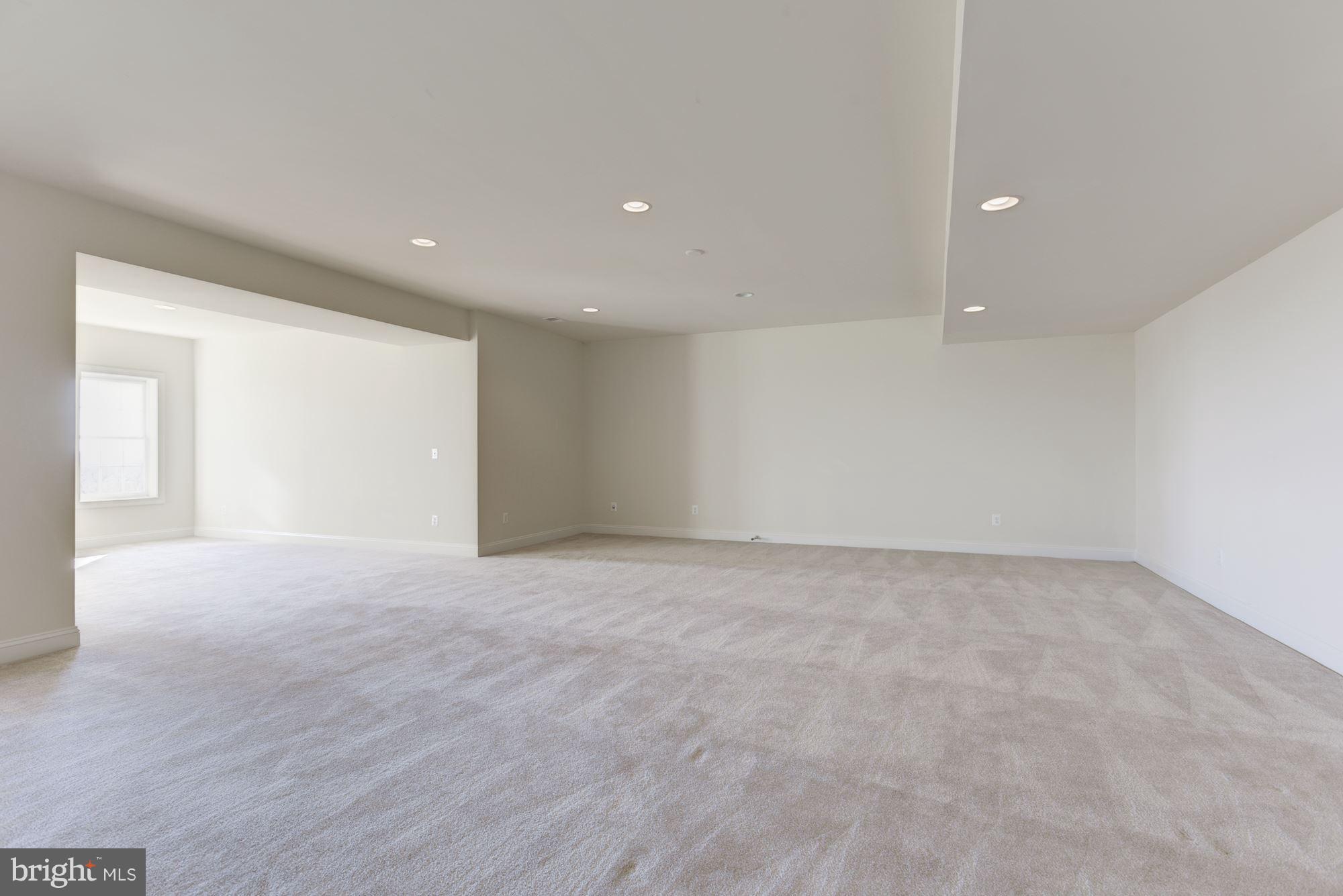 HIGHLANDS - Residential Lease