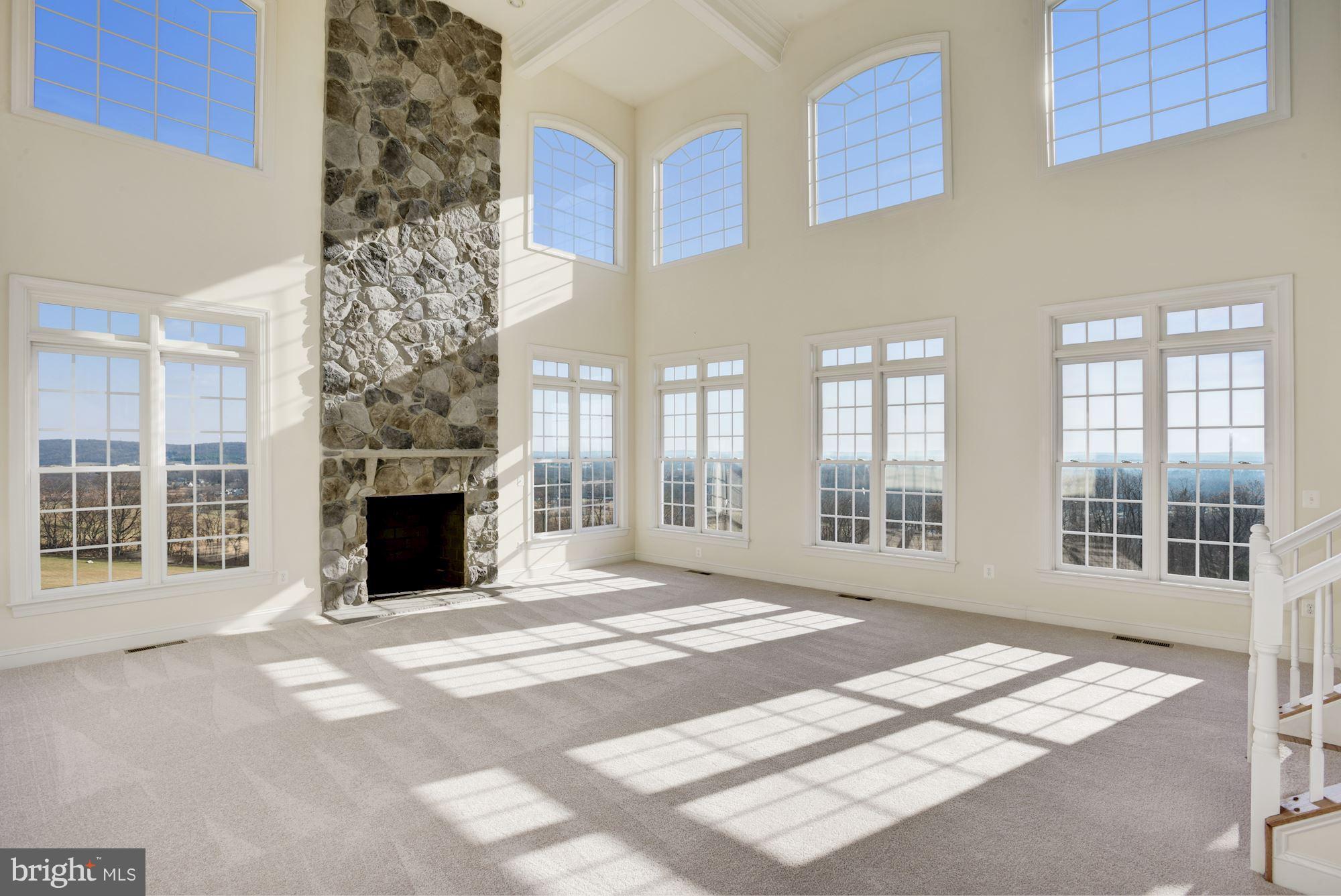 HIGHLANDS - Residential Lease