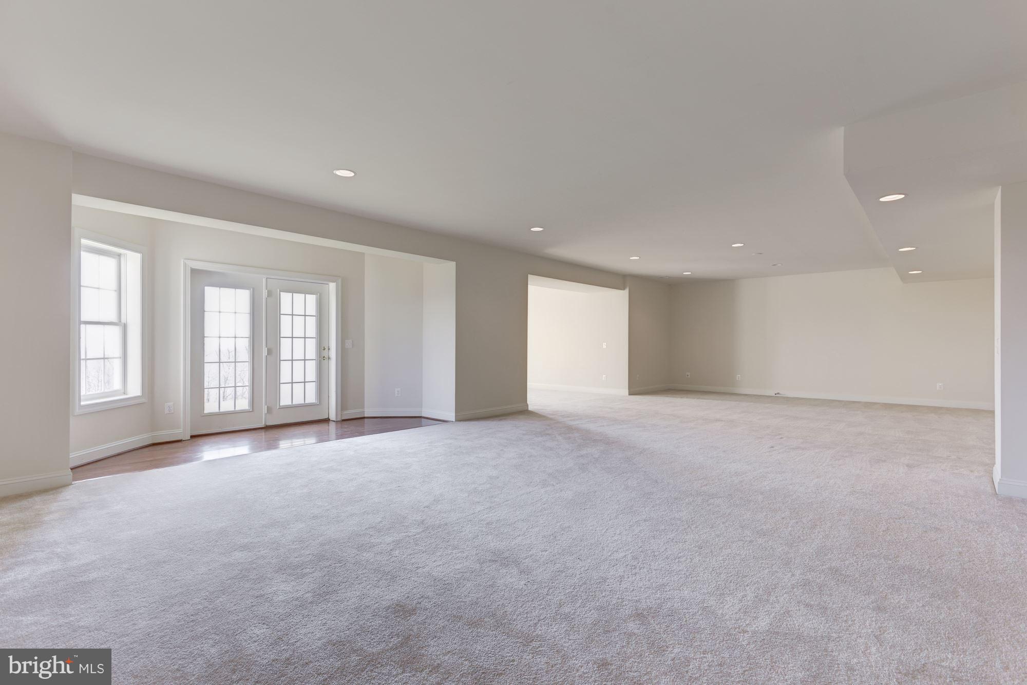 HIGHLANDS - Residential Lease