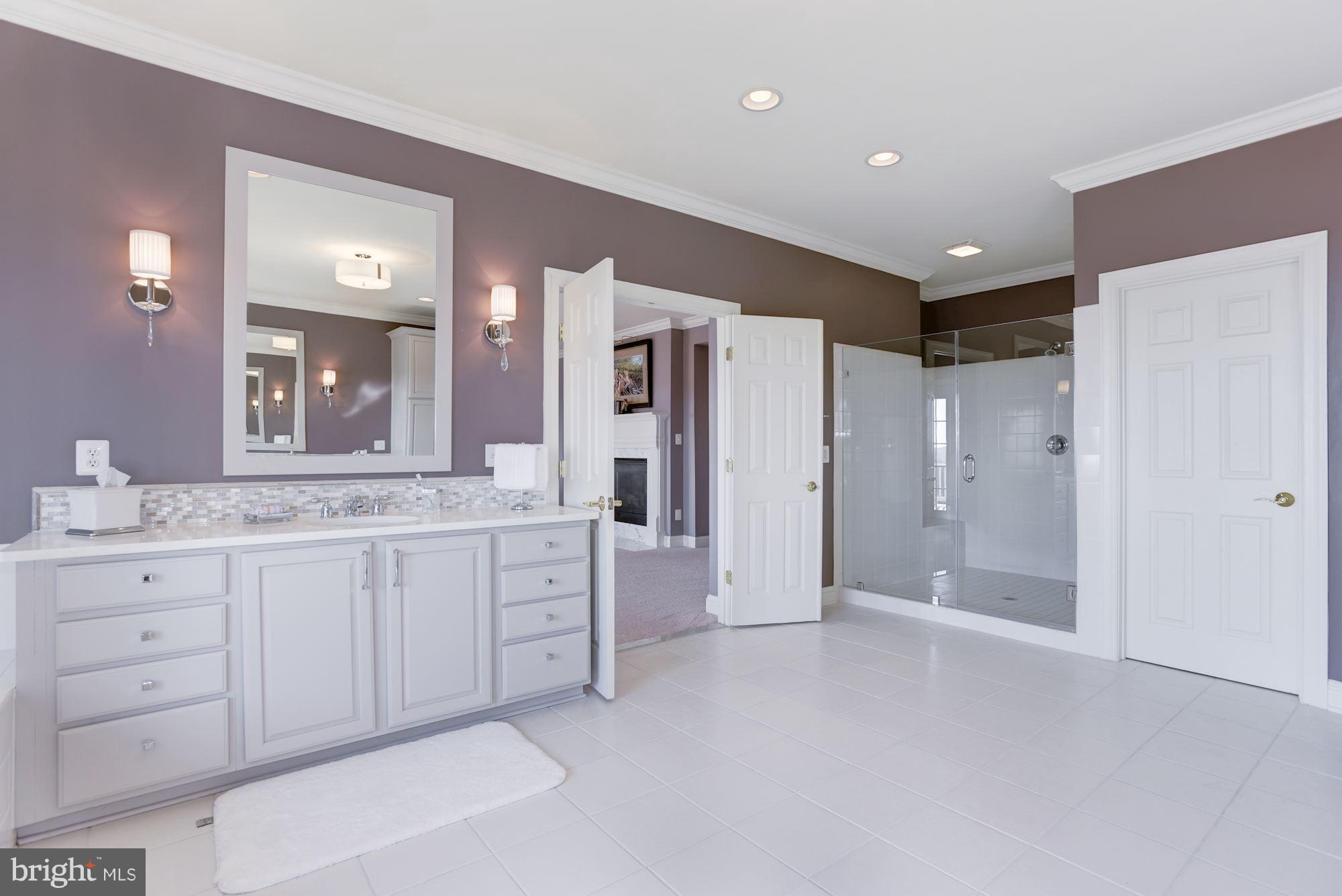 HIGHLANDS - Residential Lease