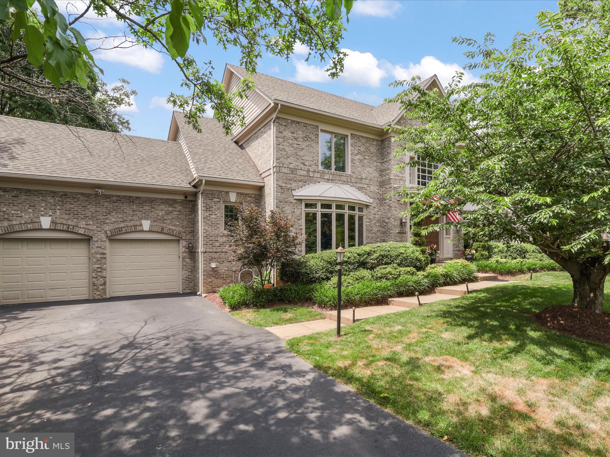 RESTON - Residential