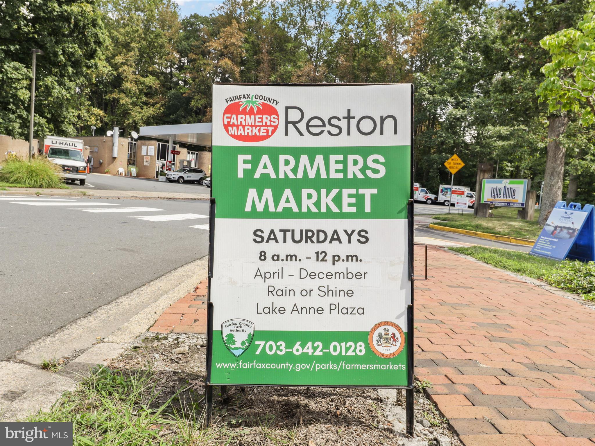 RESTON - Residential