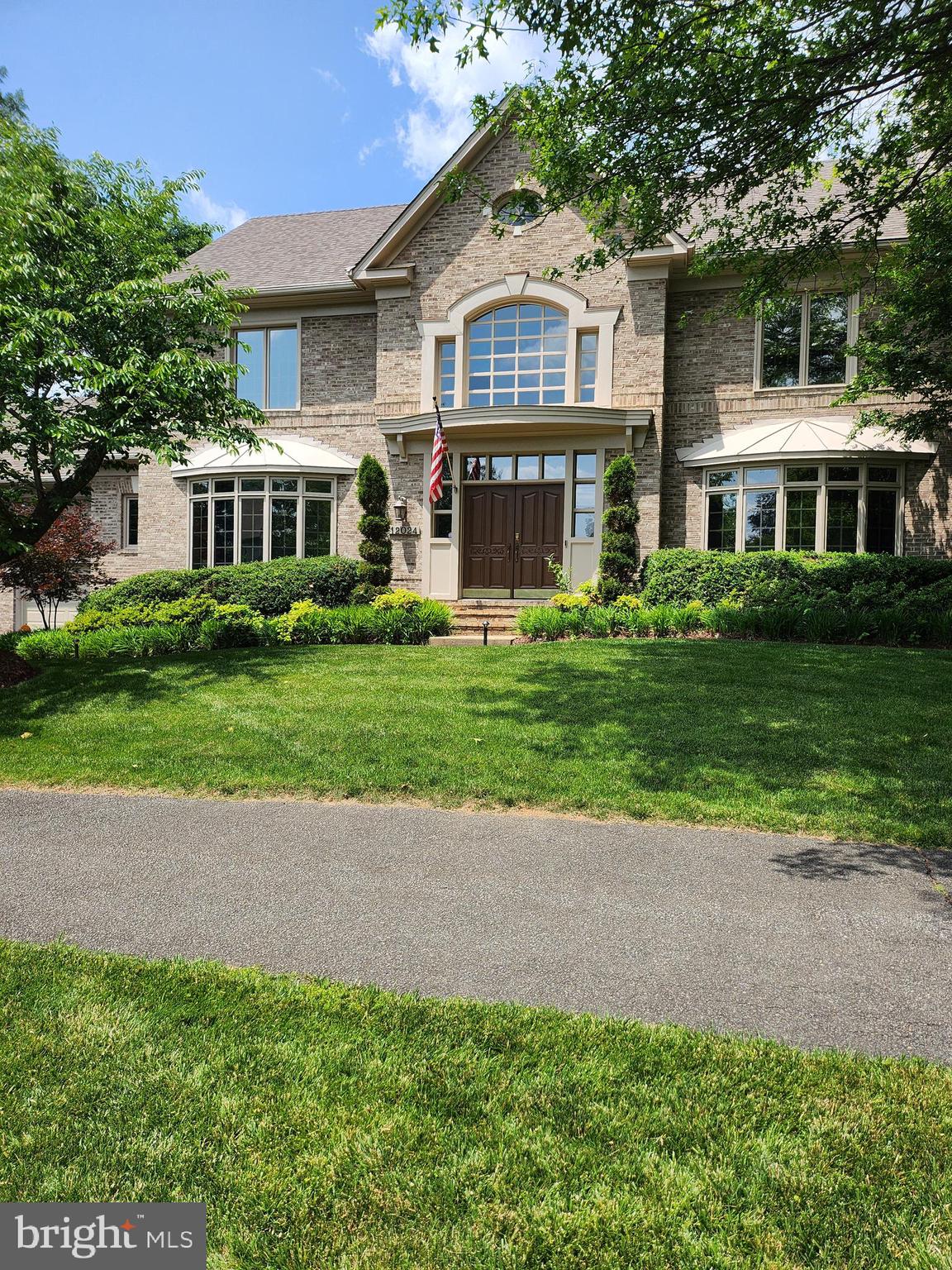 RESTON - Residential