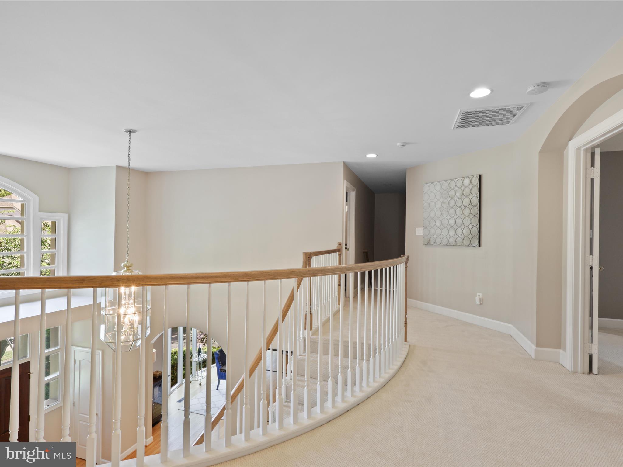 RESTON - Residential