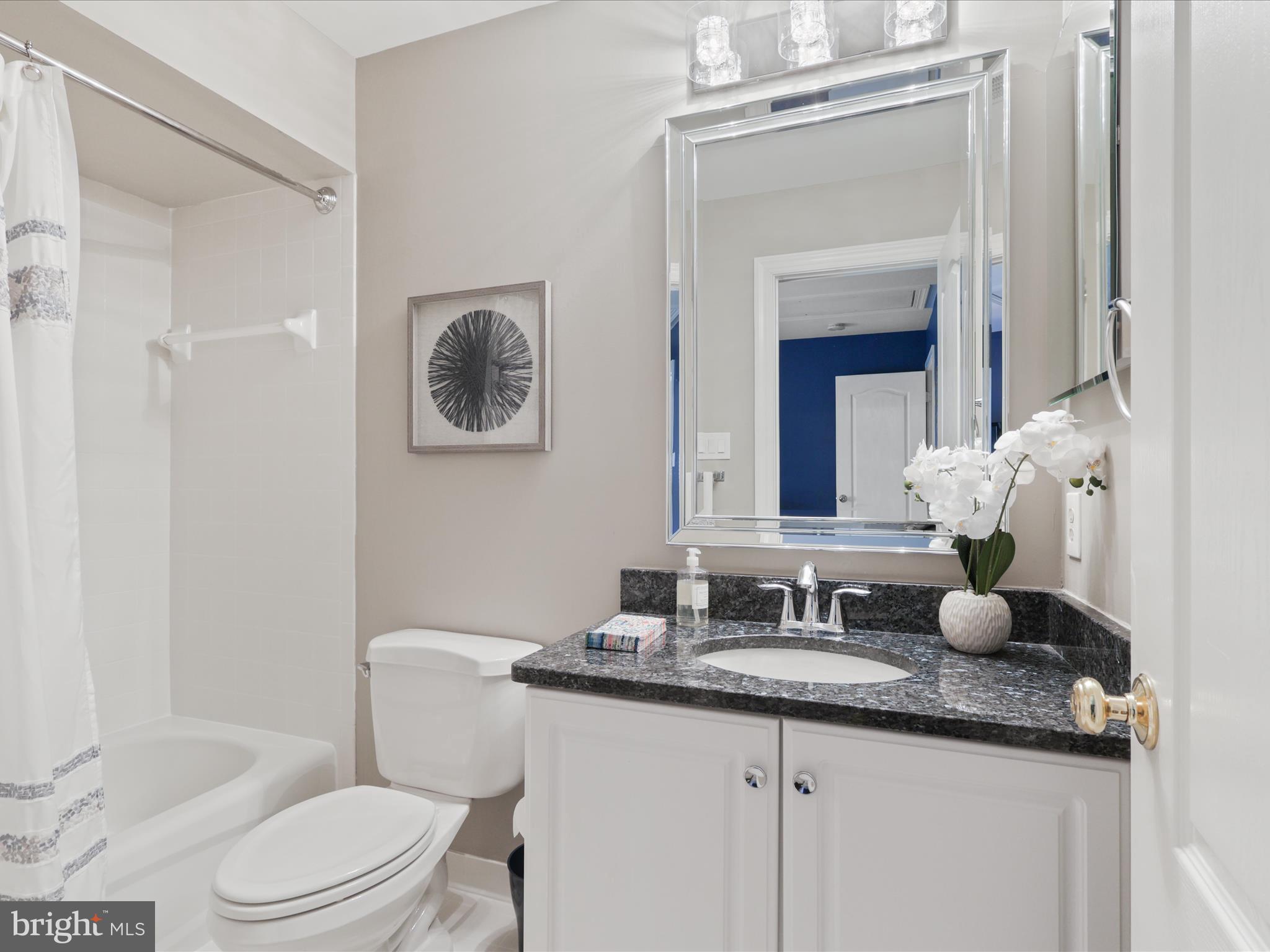 RESTON - Residential