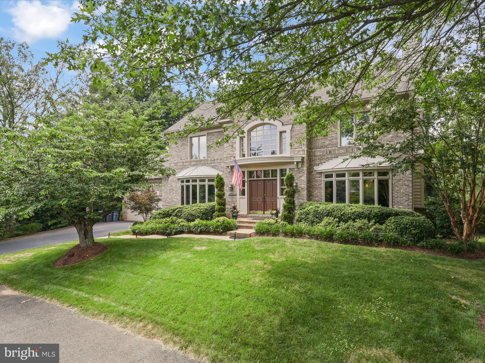 RESTON - Residential