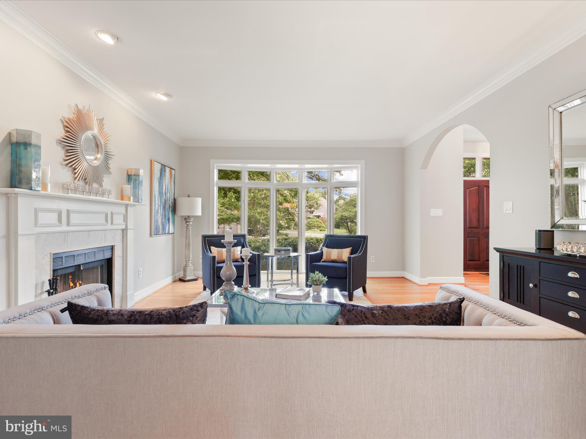 RESTON - Residential