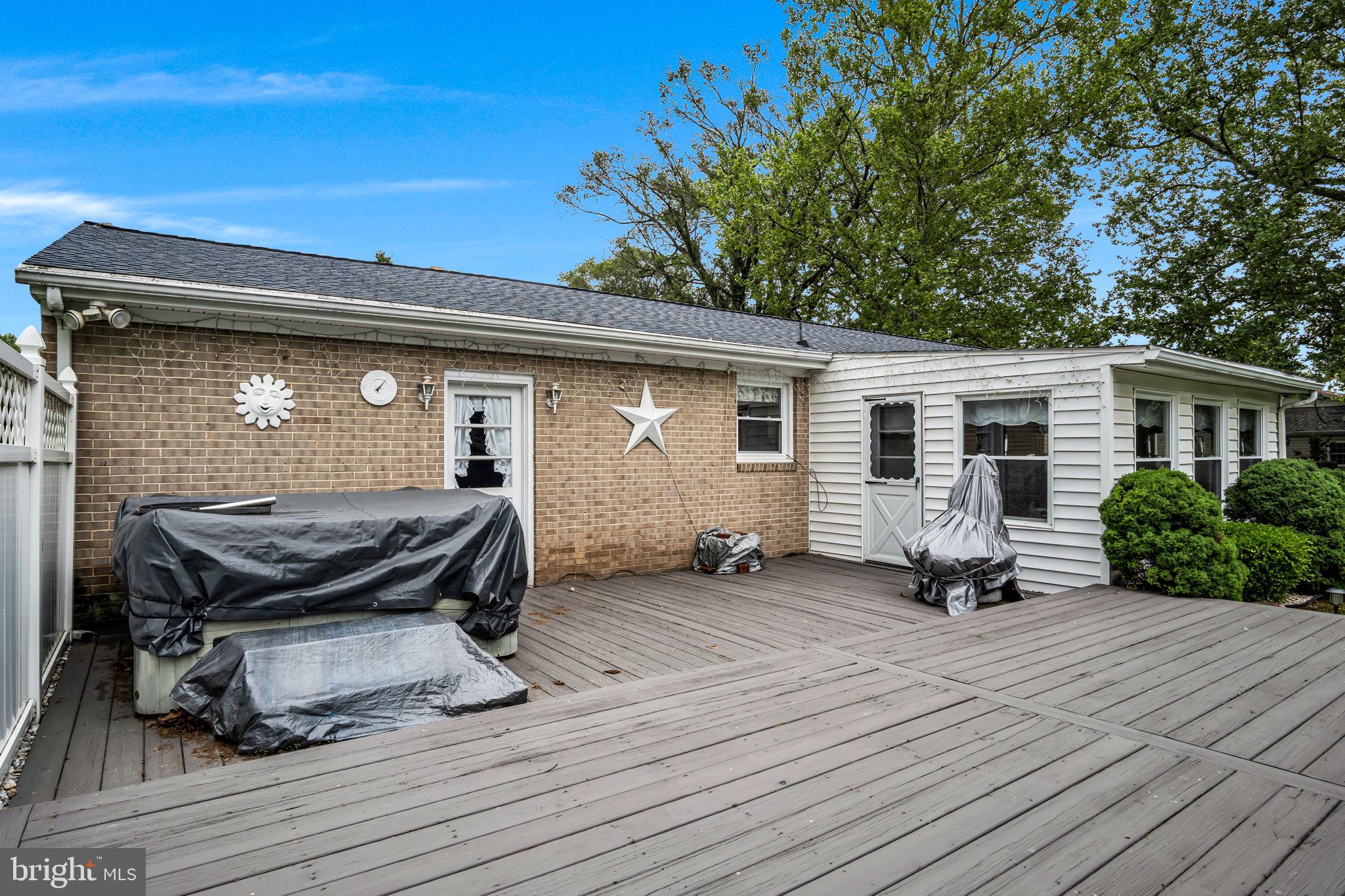 NORTH MIDDLETON TWP - Residential