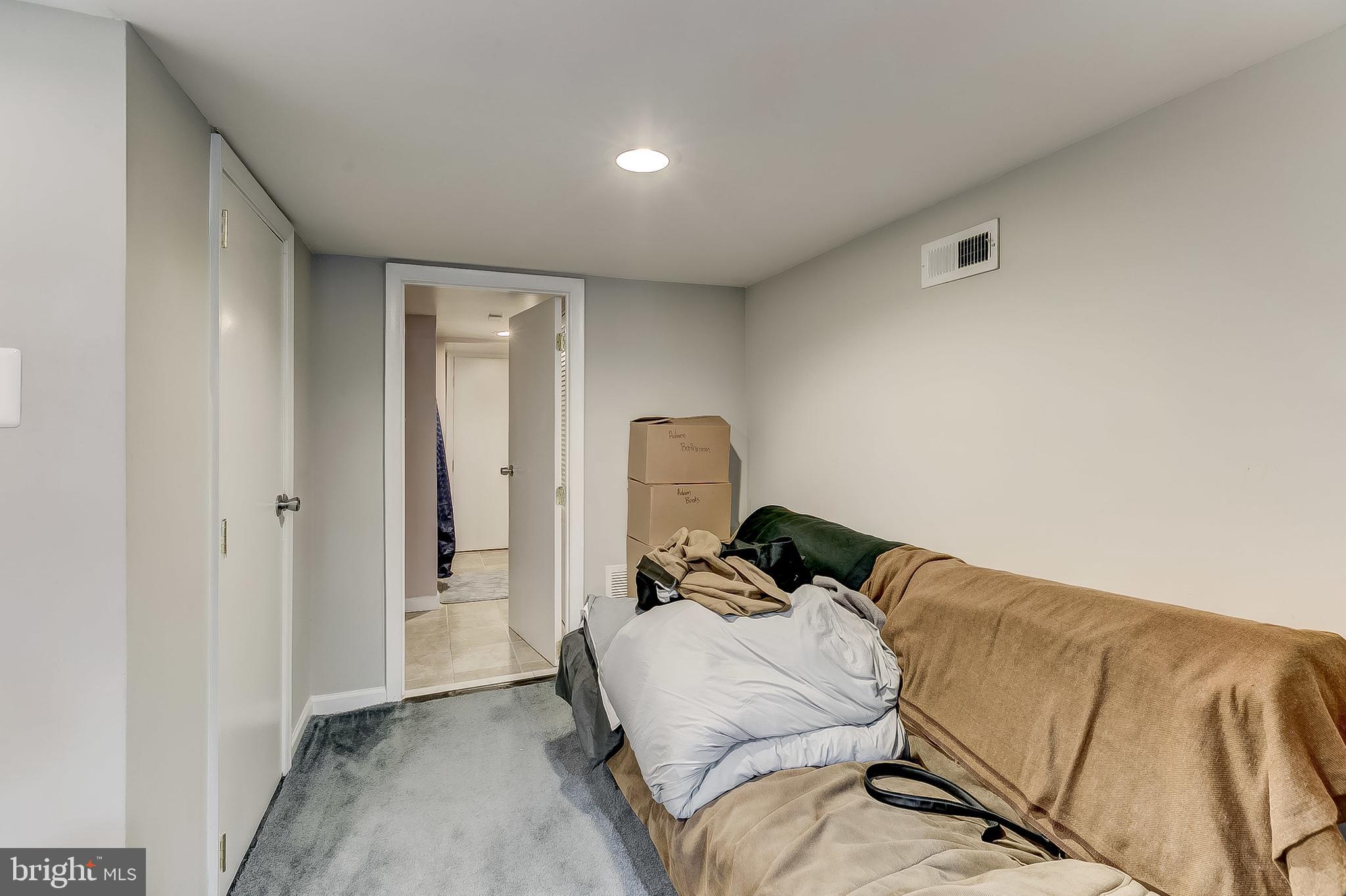 FEDERAL HILL HISTORIC DISTRICT - Residential Lease