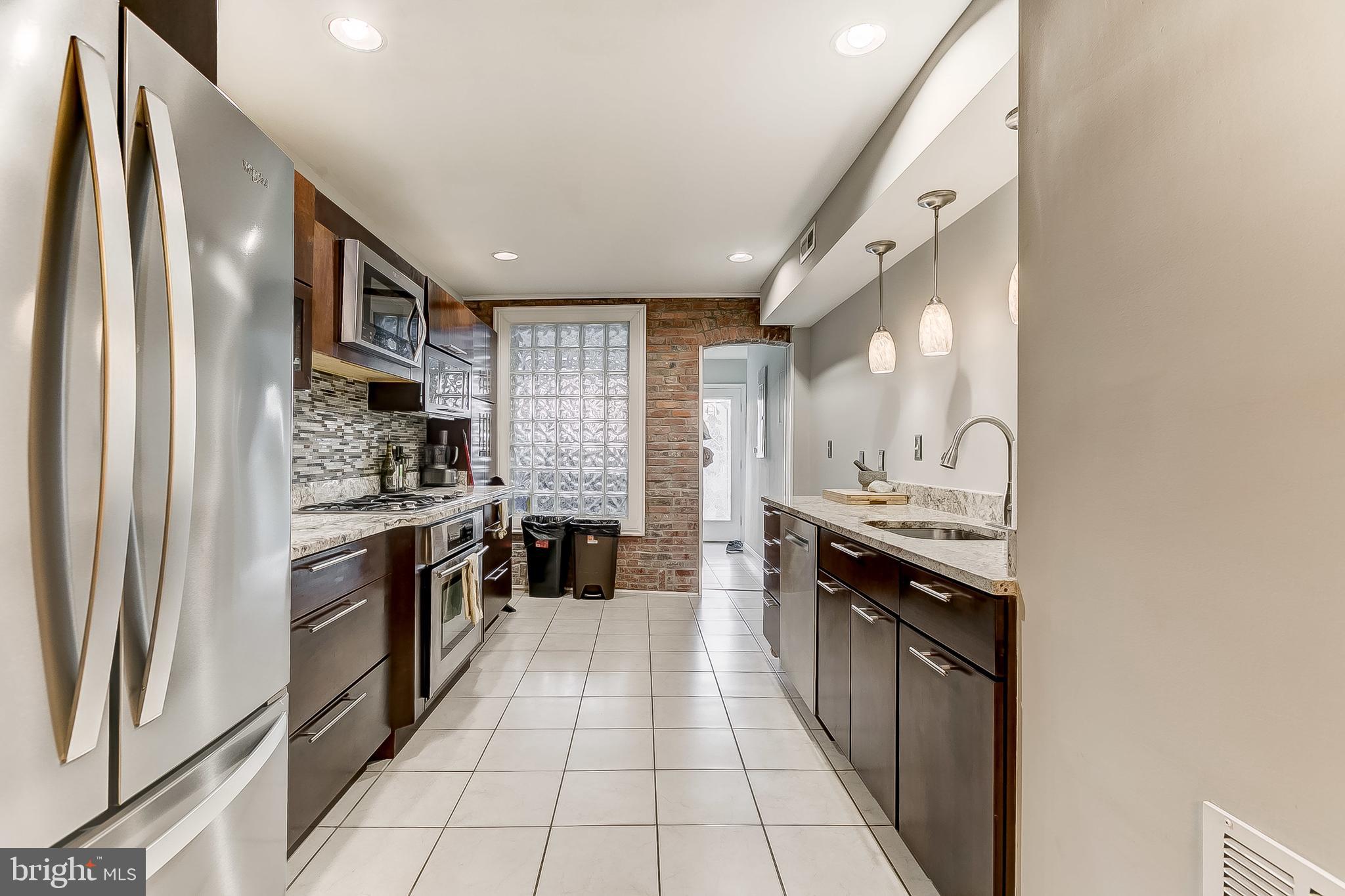 FEDERAL HILL HISTORIC DISTRICT - Residential Lease