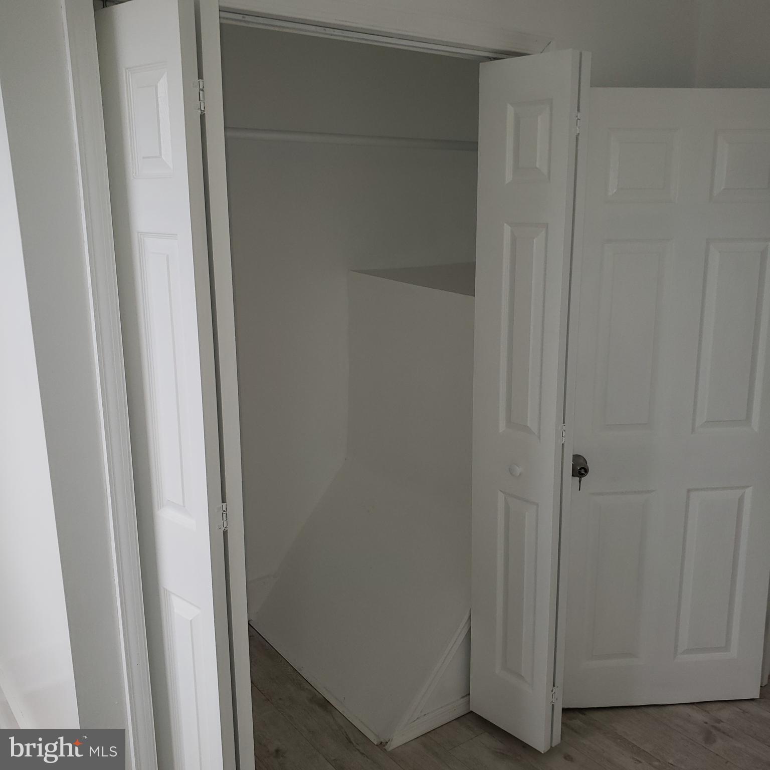 FOUR BY FOUR - Residential