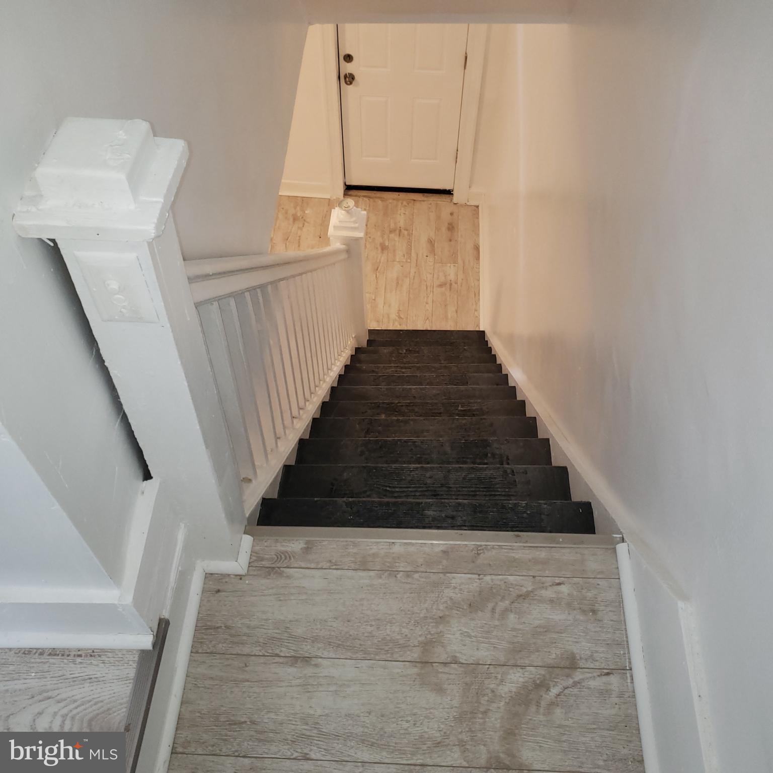 FOUR BY FOUR - Residential